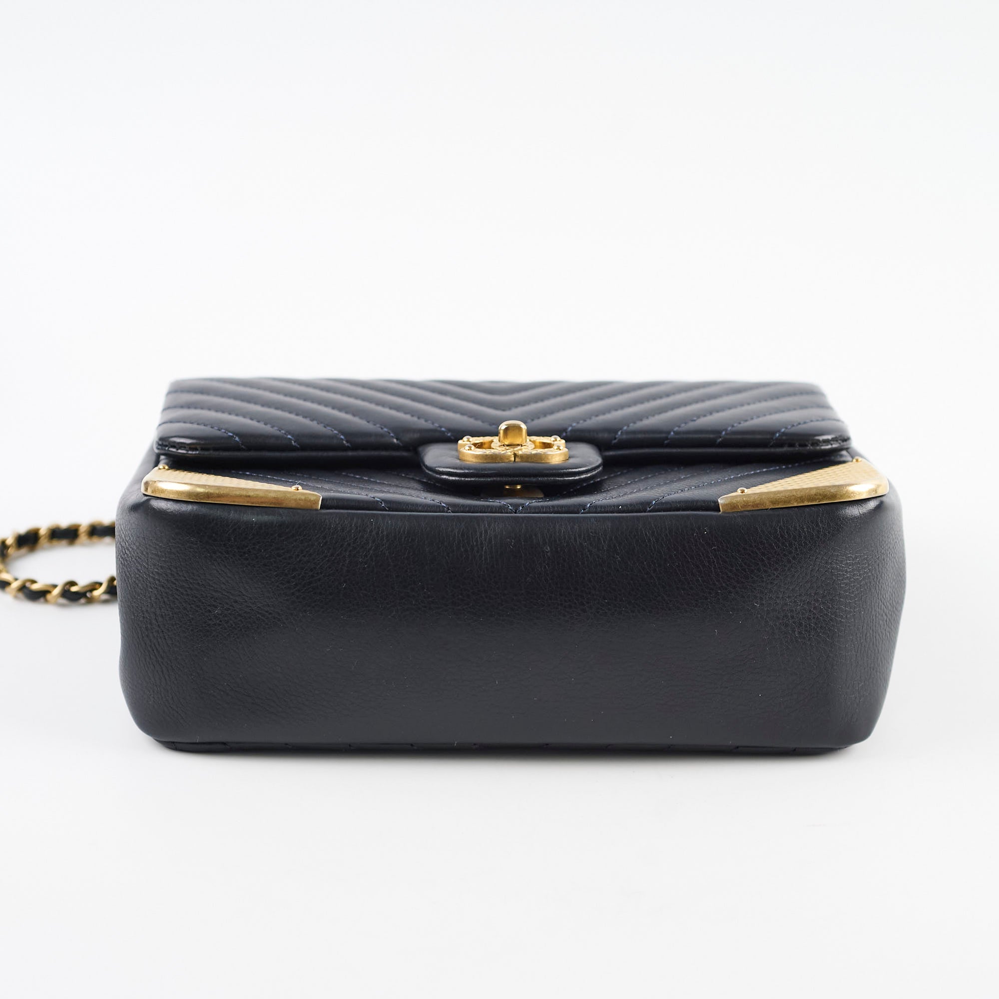 Chanel Rock The Corner Flap Bag - Luxury Quilted Leather Crossbody Purse for Women | Perfect for Evening Parties, Date Nights & Special Occasions