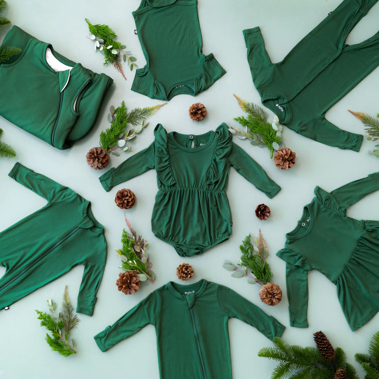 Stylish Zippered Romper for Women - Soft & Comfortable Forest Green Jumpsuit for Casual Wear, Loungewear & Outdoor Activities