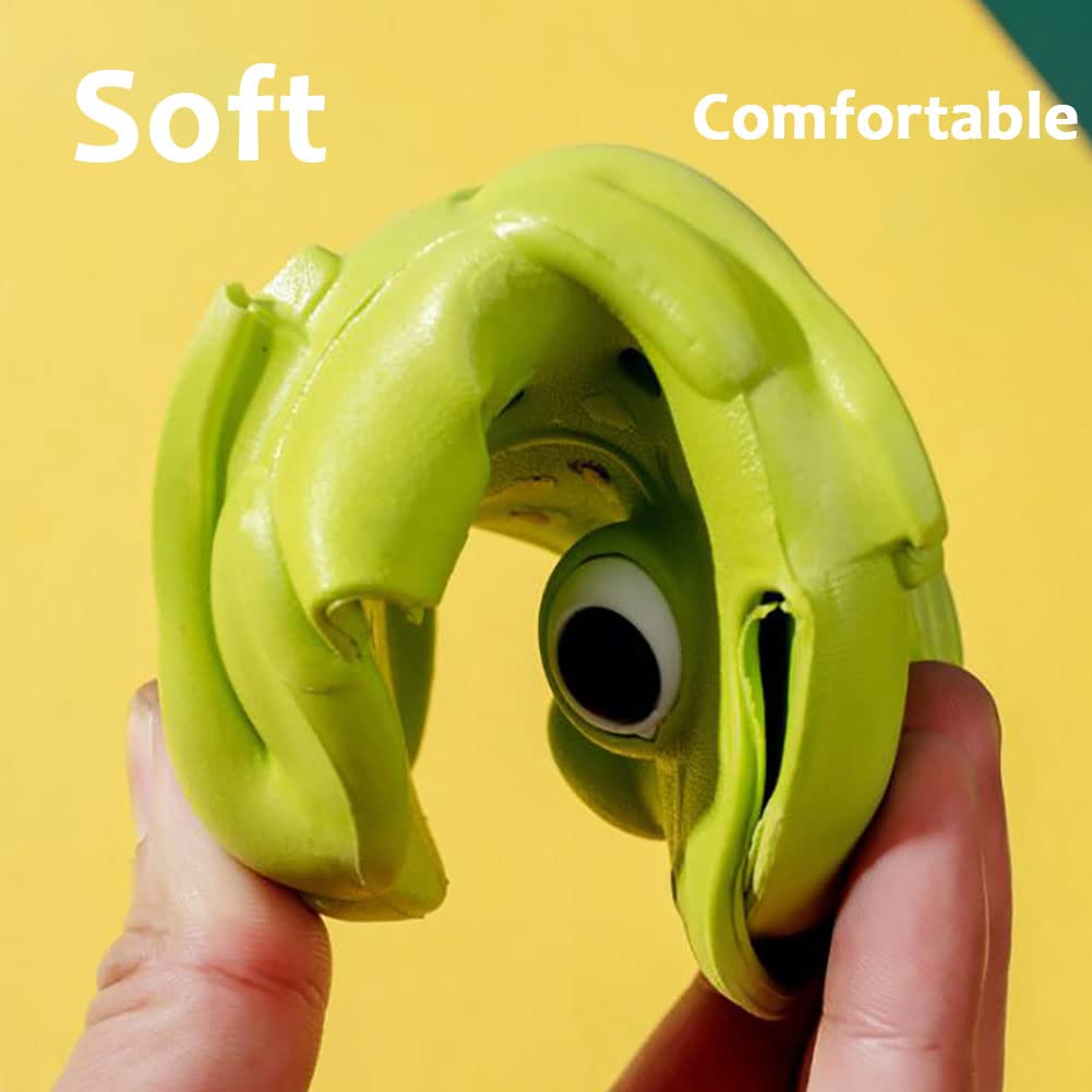 **Unisex Frog Slippers - Cartoon Animal Sandals for Indoor, Bathroom & Pool Use - Comfortable House Slippers for Men and Women**    *(Use Cases: Perfect for lounging at home, quick bathroom trips, or poolside relaxation!)*