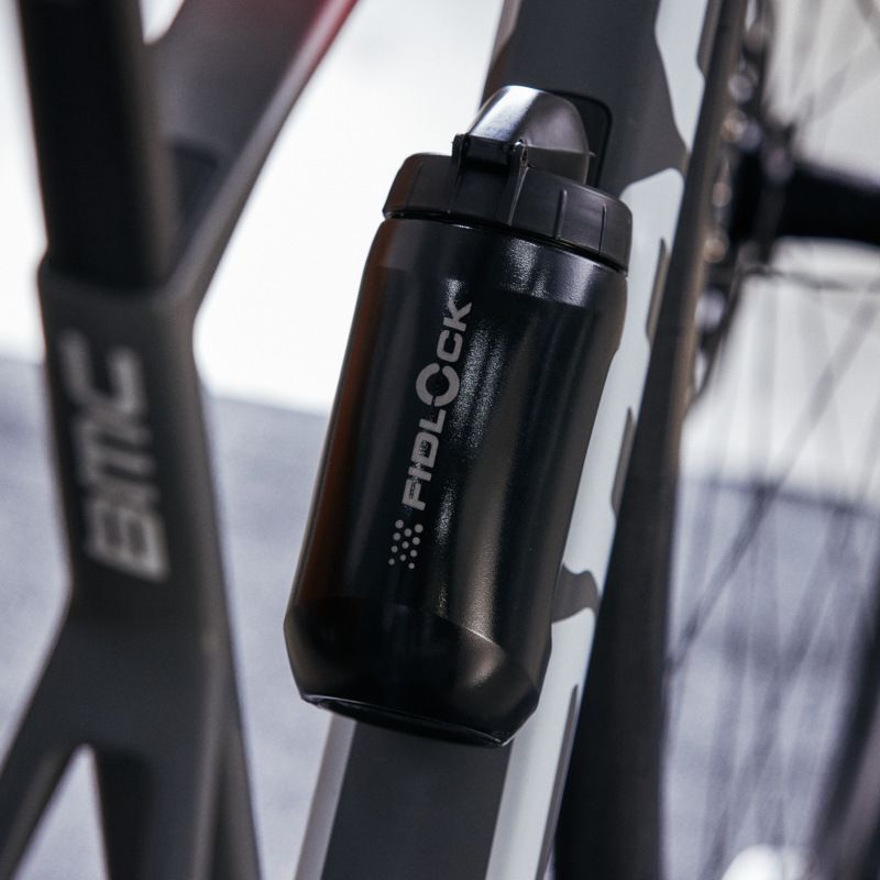 Fidlock Twist 450 Water Bottle with Bike Mount - Leak-Proof Cycling Hydration for Road & Mountain Bikes - Perfect for Commuting, Training & Outdoor Adventures