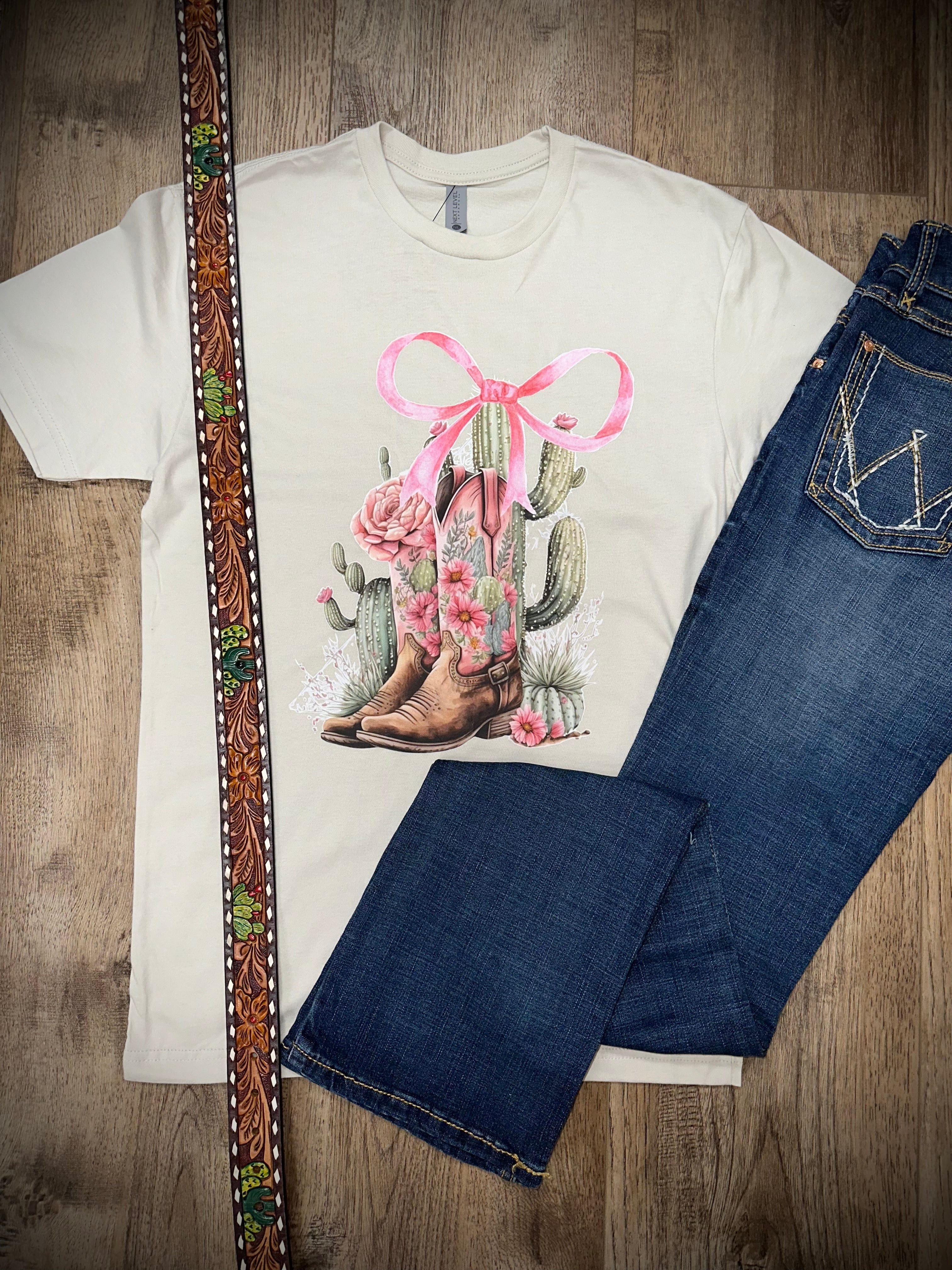 Women's Cactus Print Western Bow T-Shirt - Stylish Casual Top for Cowgirl Fashion, Outdoor Events & Country Concerts