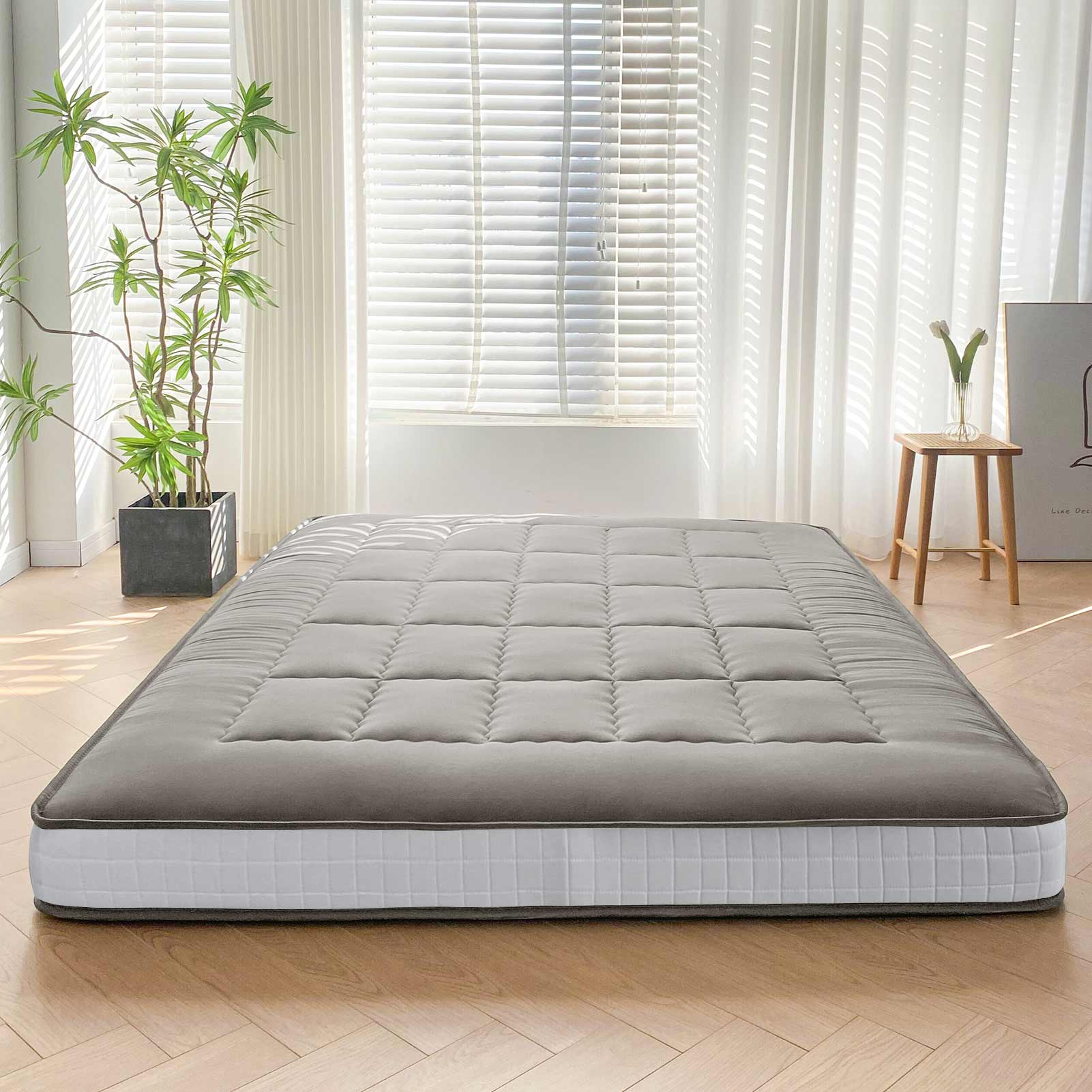 MAXYOYO 6-Inch Extra Thick Japanese Futon Mattress with Rectangle Quilting - Stylish Floor Bed for Home, Guest Room or Small Spaces - Black