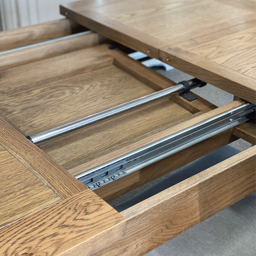 Hartley Extendable Dining Table - 82.7in (2.1m), 102.4in (2.6m), 122in (3.1m) - Expandable Wooden Table for Large Families & Dinner Parties - Perfect for Dining Rooms, Kitchens & Entertaining Spaces
