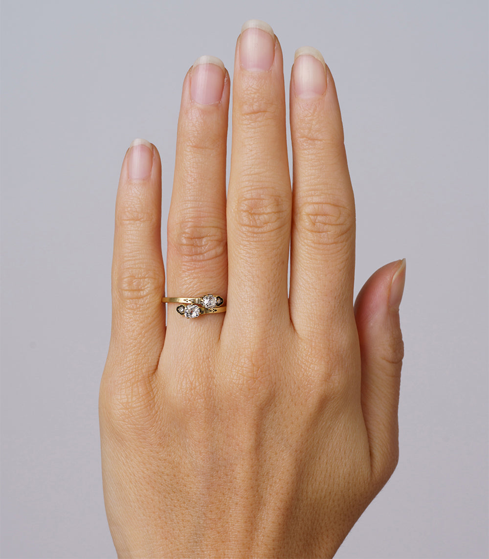 Elegant Crossover Toi et Moi Ring - 14K Gold Two-Tone Diamond Jewelry for Women | Perfect for Anniversaries, Engagements & Special Occasions