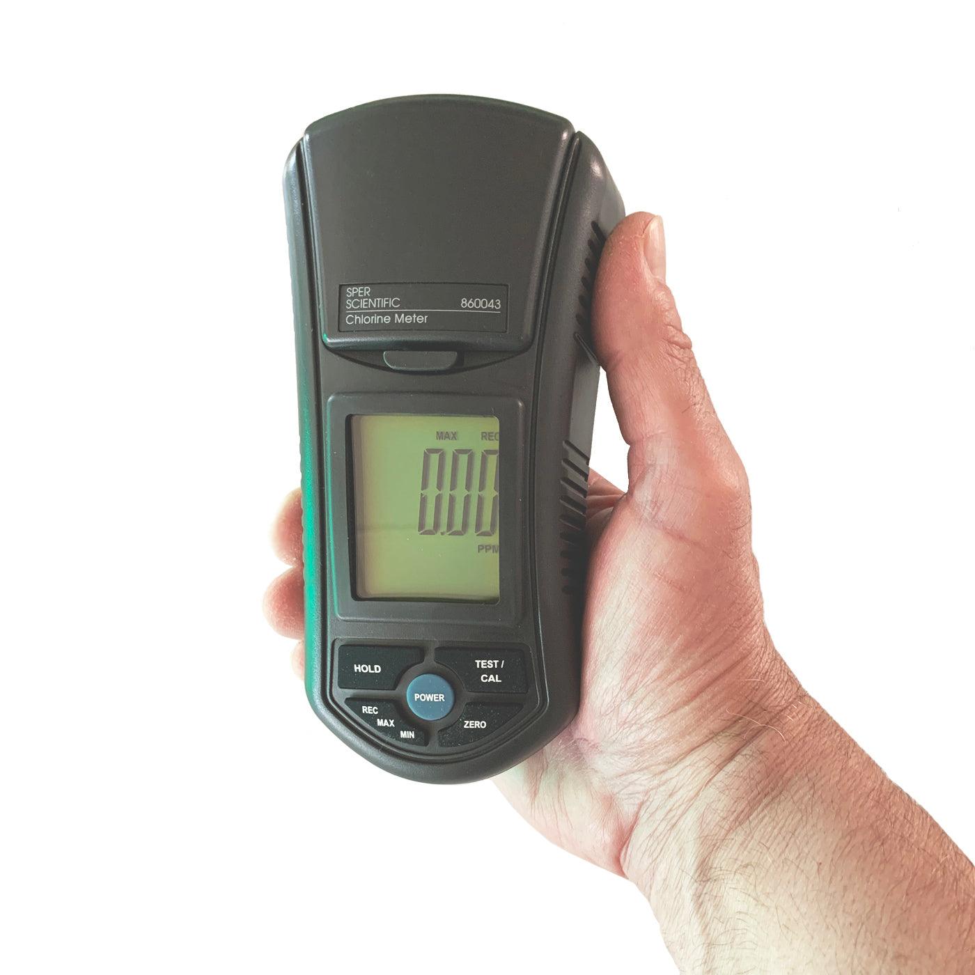 **Portable Digital Chlorine Meter for Water Testing - Large LCD Display | Pool, Spa, Aquarium & Drinking Water Quality Monitor**