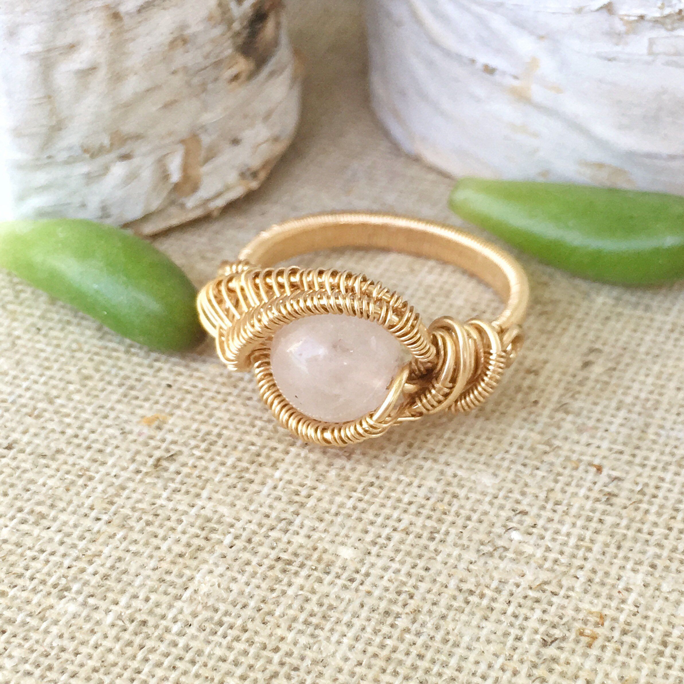 14K Gold Rose Quartz Engagement Ring for Women - Elegant Promise & Wedding Band - Perfect for Proposals, Anniversaries & Romantic Occasions