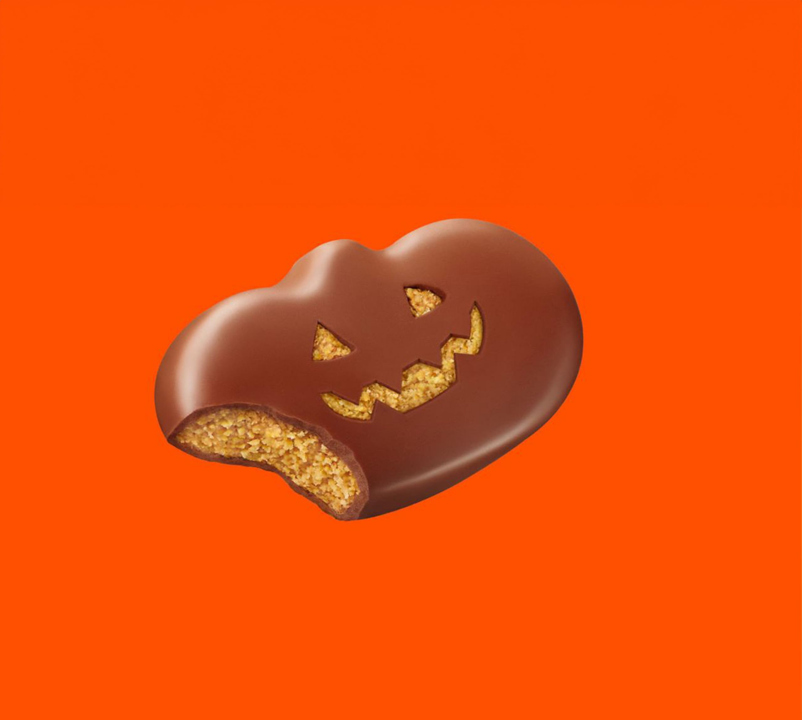Reese's Milk Chocolate Peanut Butter Pumpkins - 36 Count Halloween Candy Bulk Pack (1.2 oz Each) - Perfect for Trick-or-Treating, Halloween Parties, Office Treats & Holiday Gift Baskets