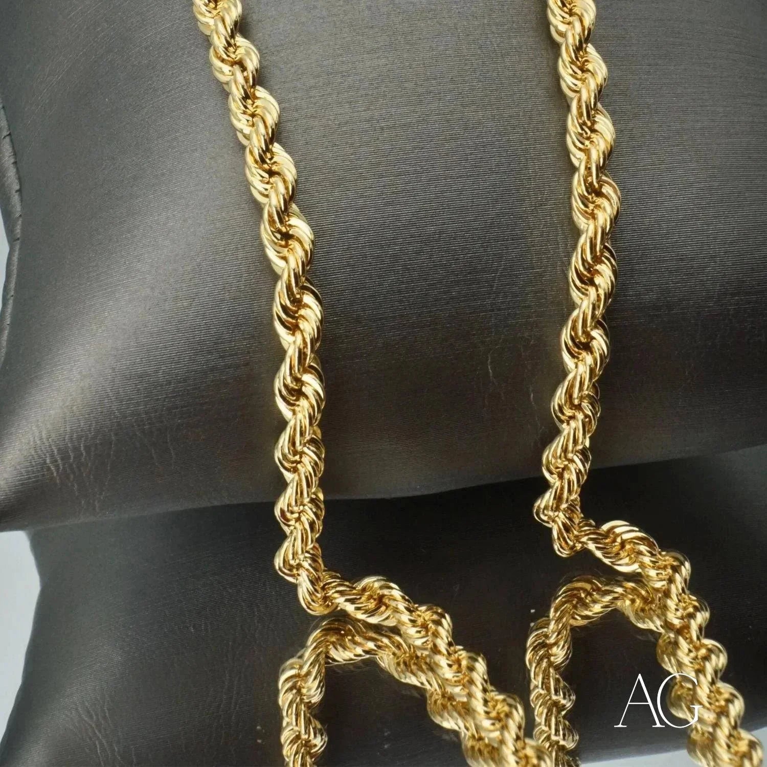 18K Gold Rope Chain Necklace for Women & Men - Timeless Luxury Jewelry Gift for Anniversary, Birthday & Special Occasions - Perfect for Layering, Everyday Wear & Formal Events