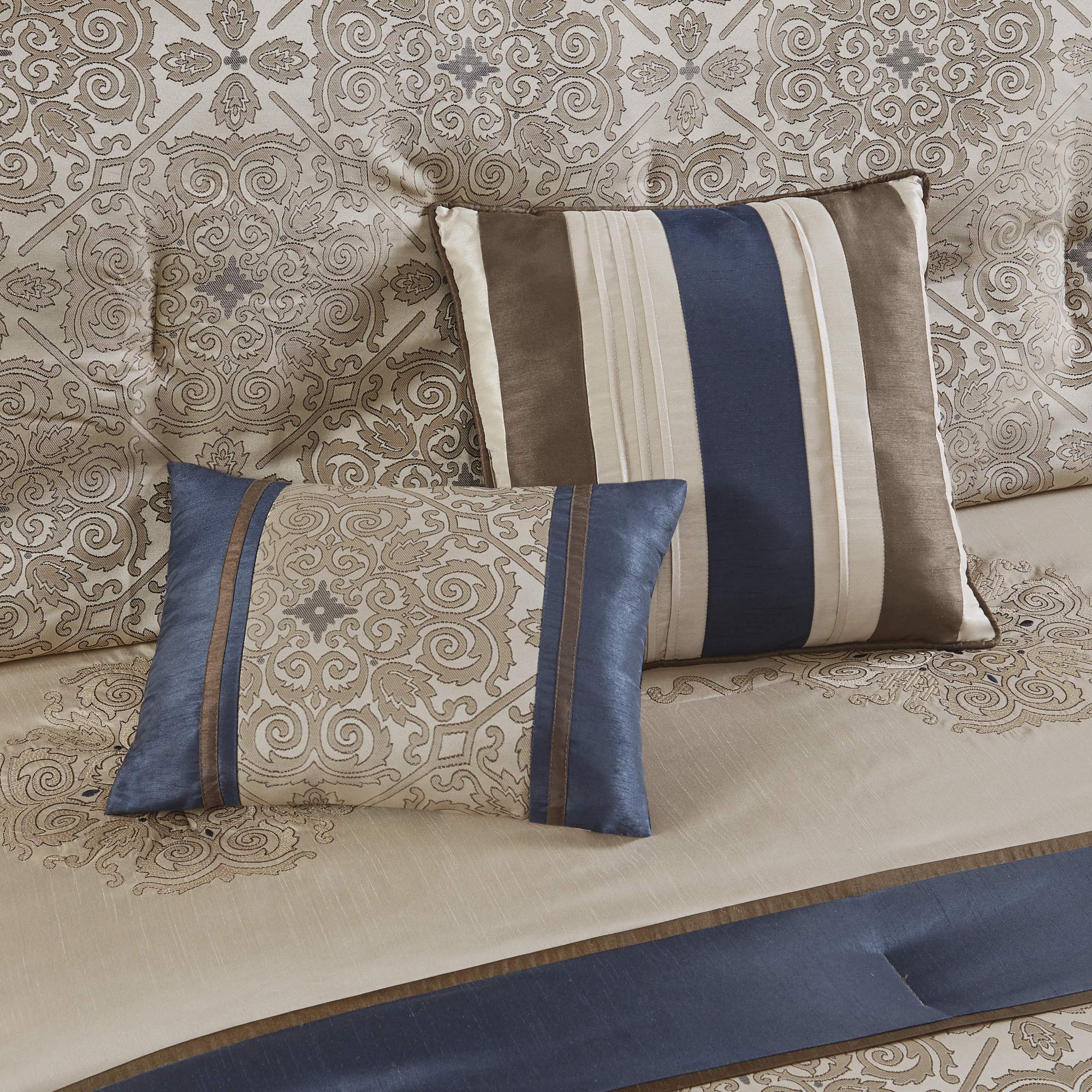 Madison Park Essentials Delaney 24-Piece Luxury Bedding Set - Satin Jacquard Comforter, Sheets, Decorative Pillows & Curtains - All Season King Size (104