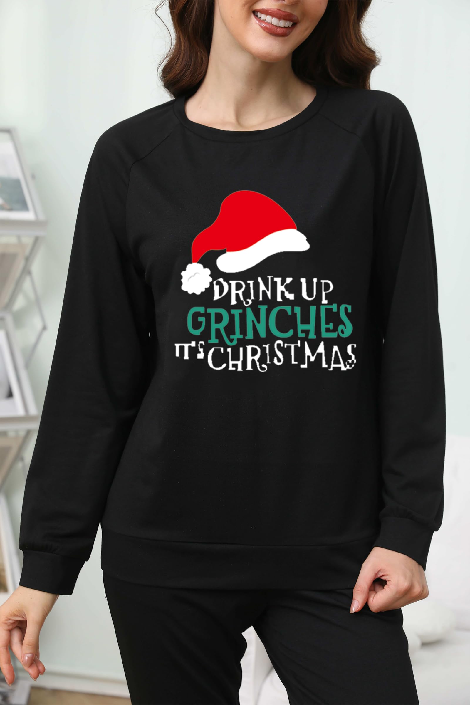 Women's Christmas Two-Piece Pajama Set - Cozy Lounge Wear with Joggers & Top - Perfect for Holiday Gifts, Family Matching Outfits & Winter Relaxation