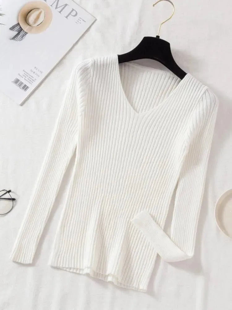 Women's V-Neck Pullover Sweater - Soft & Comfortable Knit Top for Casual Wear, Office, and Layering