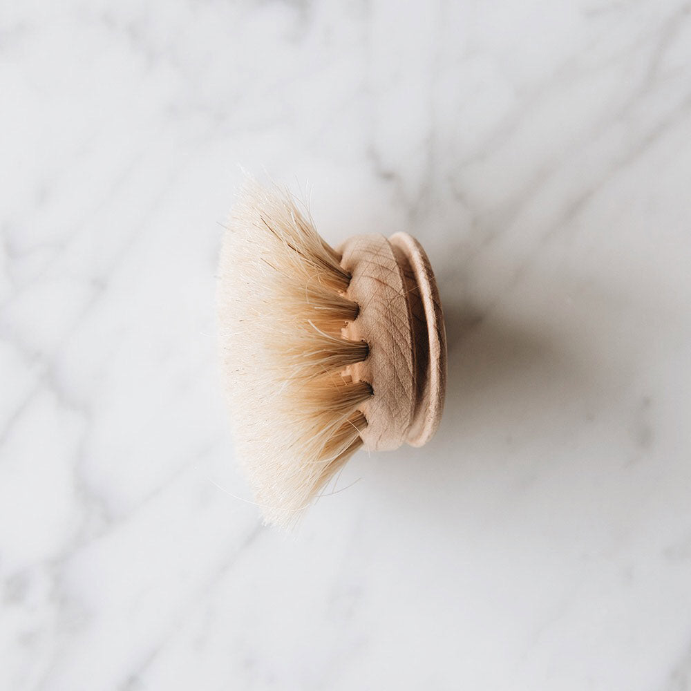 Eco-Friendly Everyday Dish Brush with Wooden Handle - Durable & Ergonomic for Easy Cleaning - Perfect for Kitchen, Camping & Travel