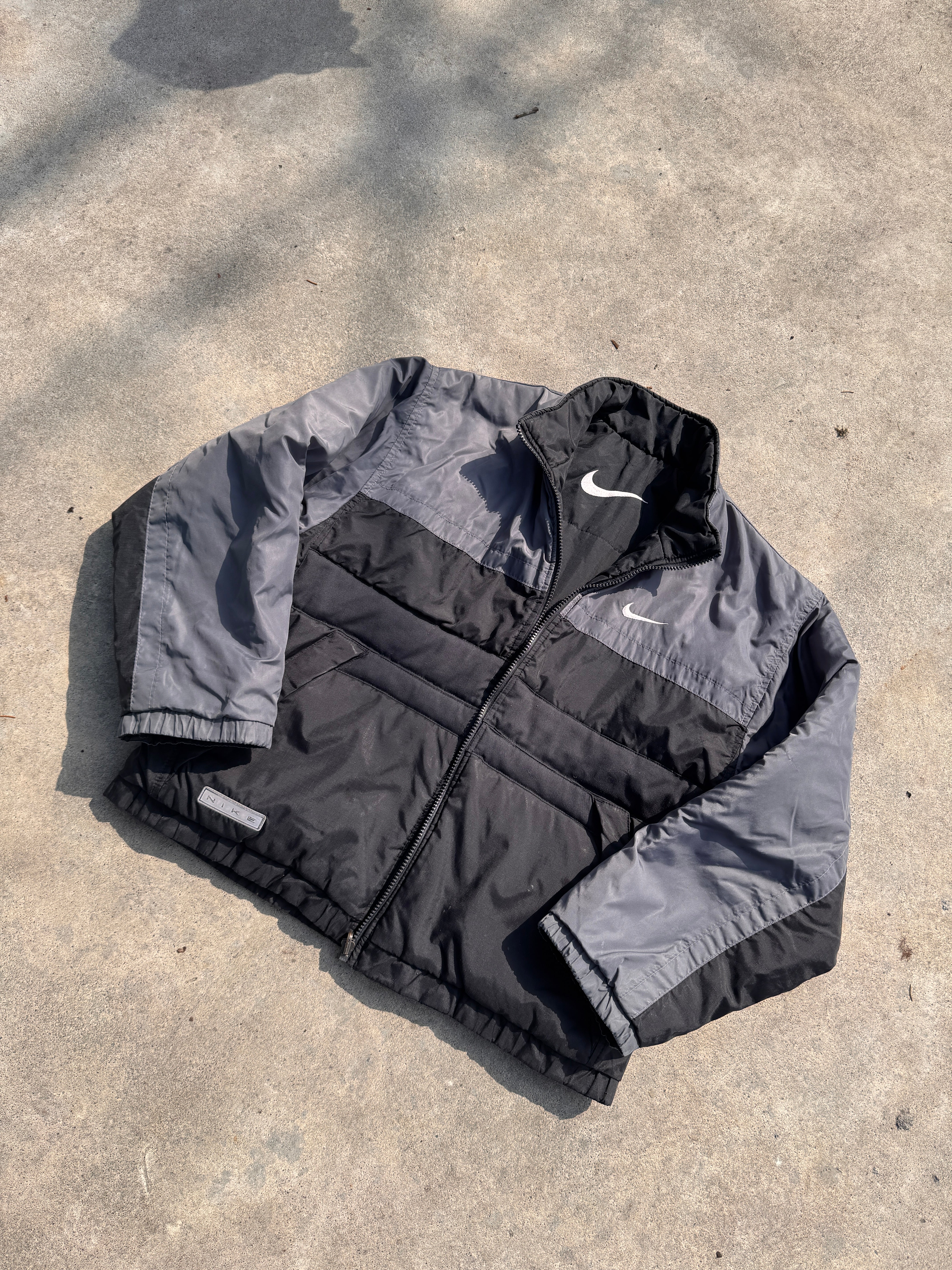 Nike Men's Puffer Jacket - Lightweight, Water-Resistant, Size S - Perfect for Winter Sports & Outdoor Activities