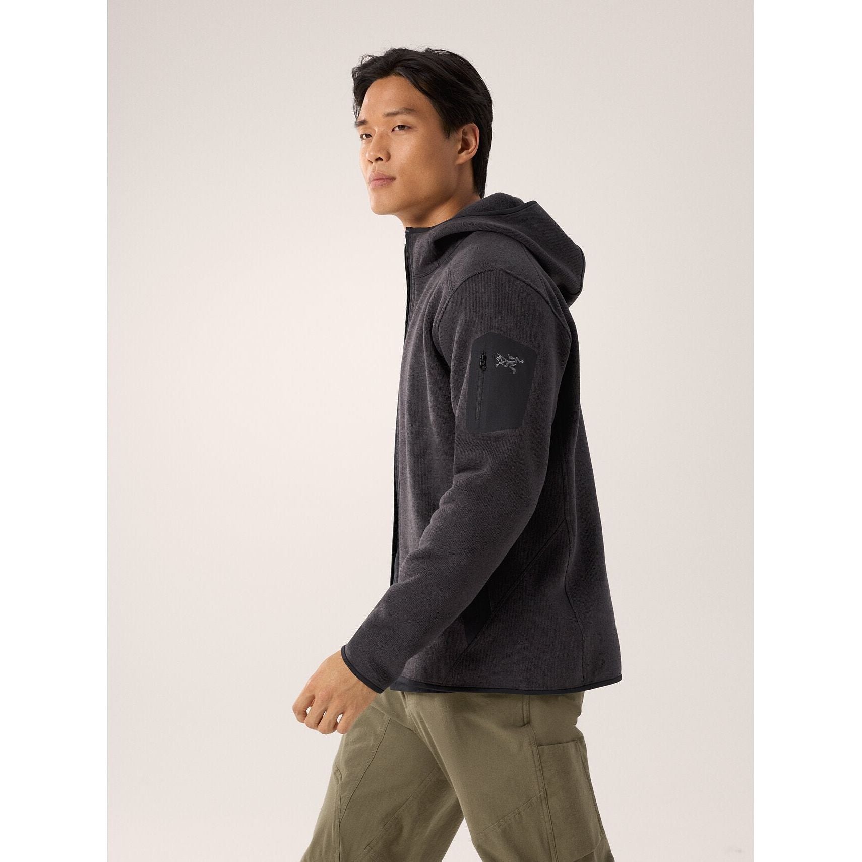 Arc'teryx Men's Covert Hoody - Lightweight Fleece Jacket for Hiking & Outdoor Activities | Water-Resistant & Breathable Midlayer for Camping, Travel & Casual Wear