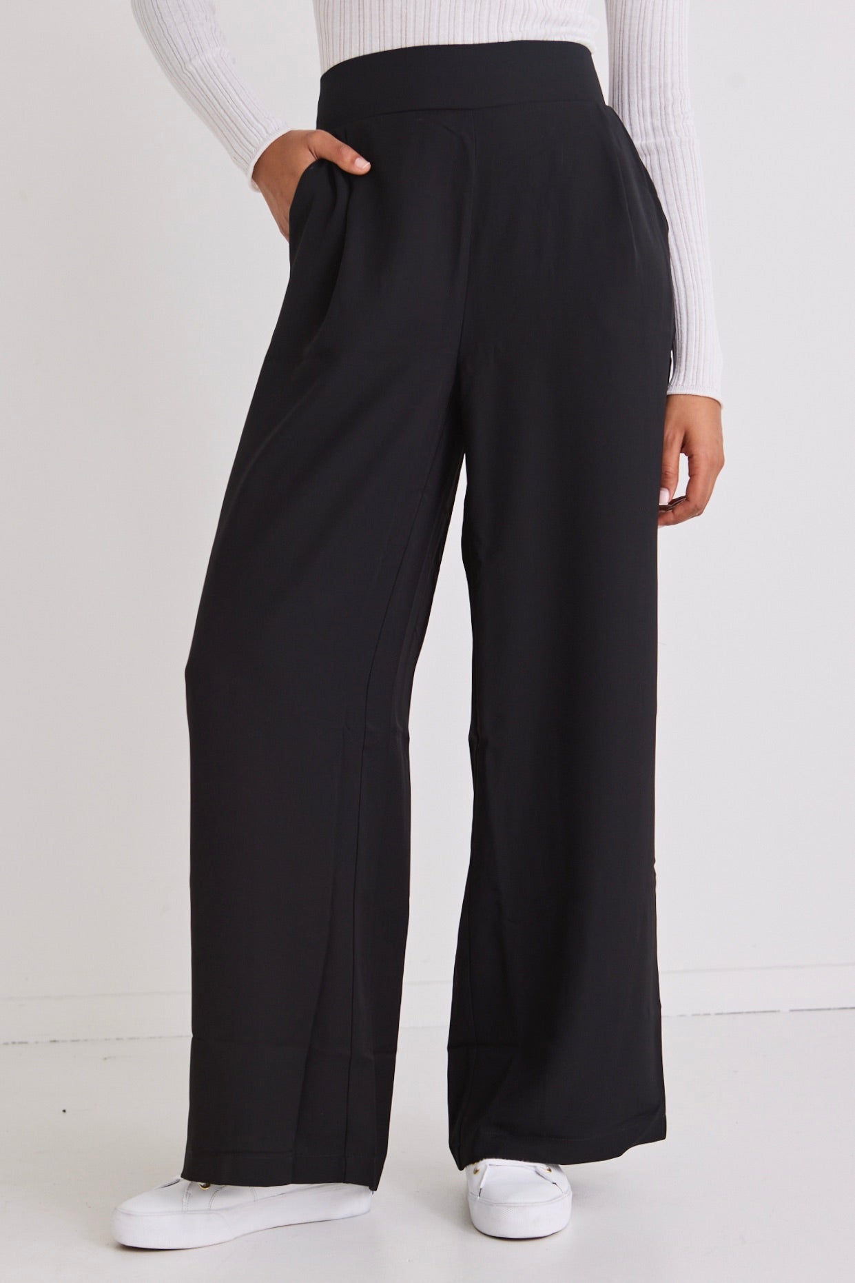Eco-Friendly Black Stretch Wide Leg Pants - Recycled Fabric High Waist Trousers for Women | Perfect for Office, Casual Wear & Travel