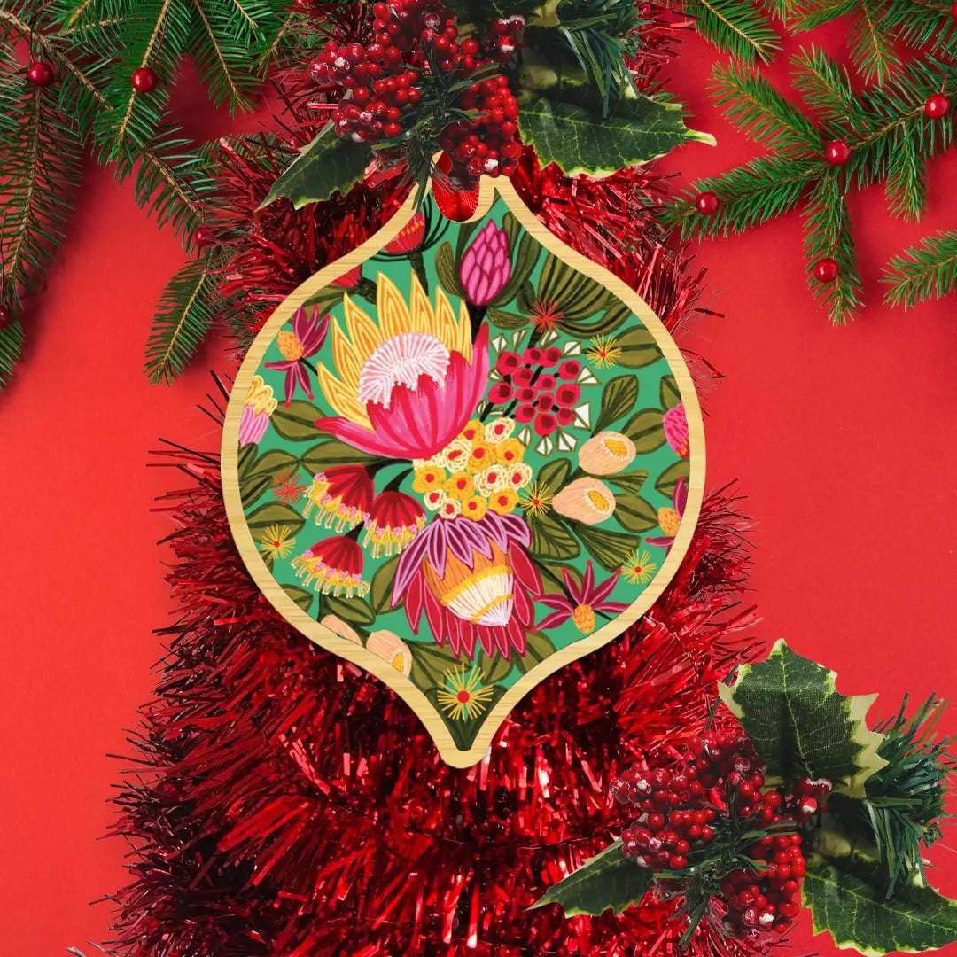 King Proteas Christmas Bauble - Handmade Floral Ornament for Holiday Tree Decor, Festive Home & Office Decoration