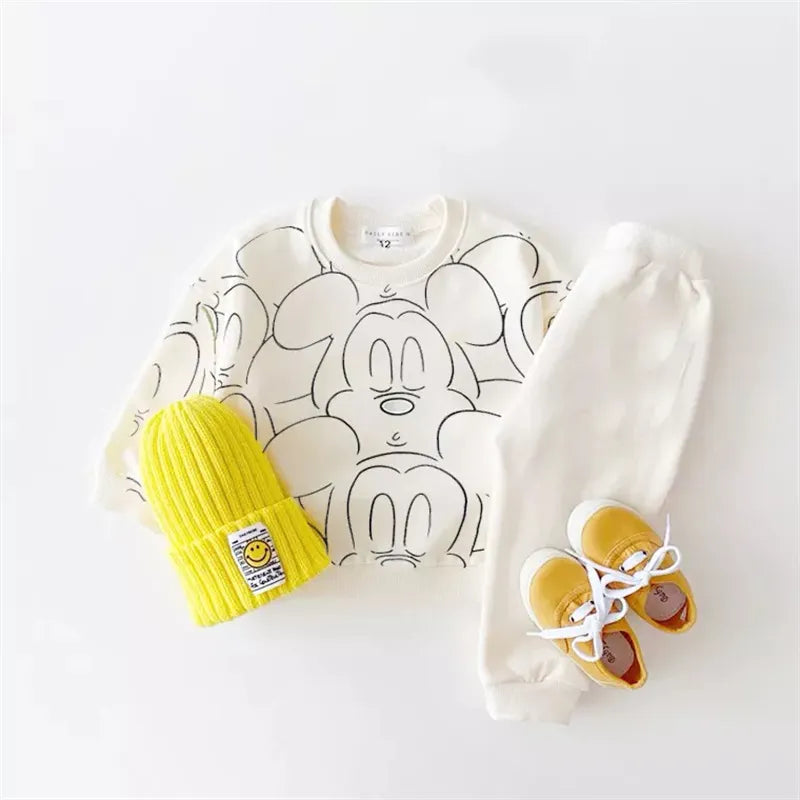 Stylish Cartoon Print Baby Tracksuit Set - Summer Short Sleeve T-Shirt & Shorts Outfit for Boys & Girls | Playtime, Daycare & Casual Wear