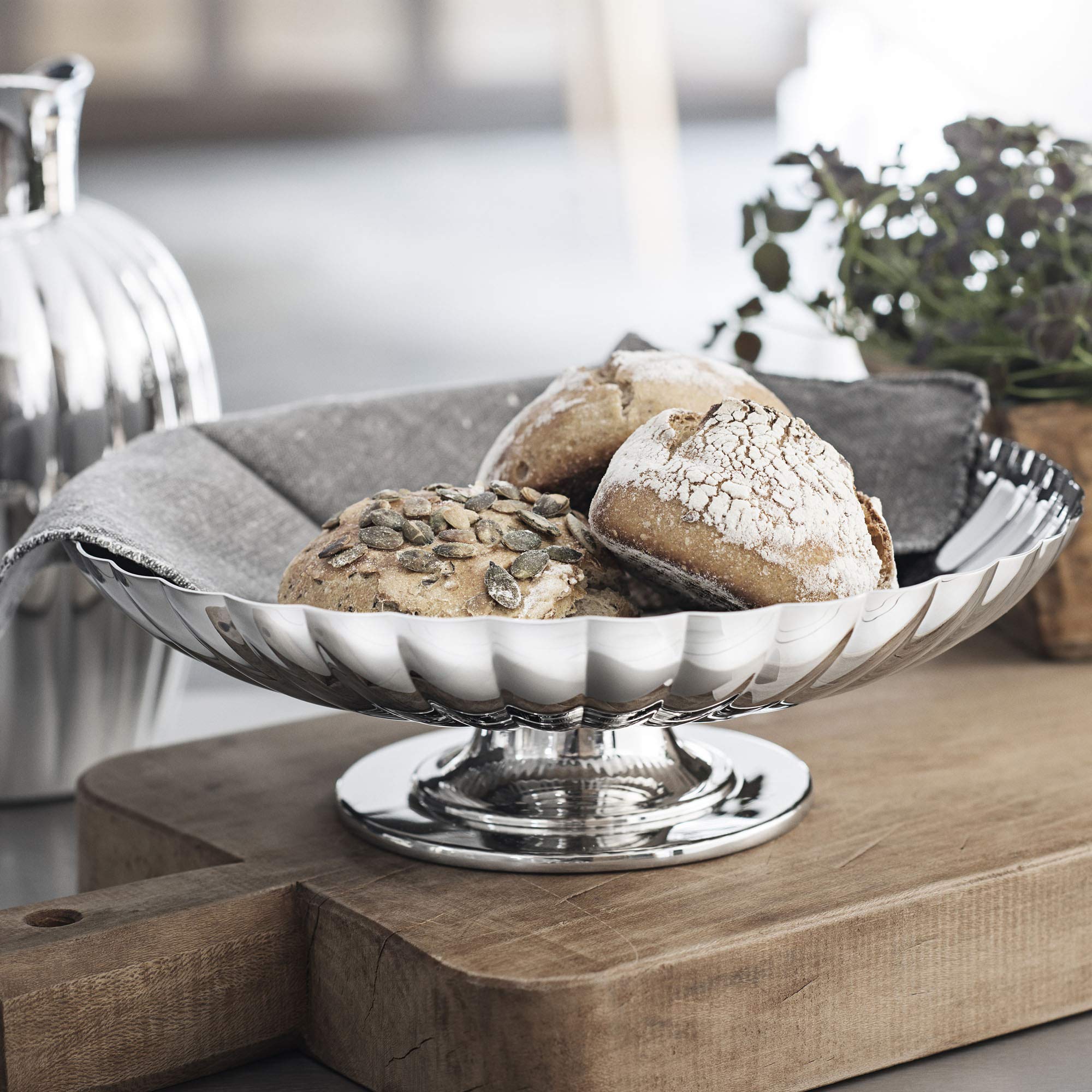 Georg Jensen Bernadotte Dish on Stand - Elegant Serving Platter for Dining & Entertaining - Perfect for Dinner Parties, Weddings & Home Decor
