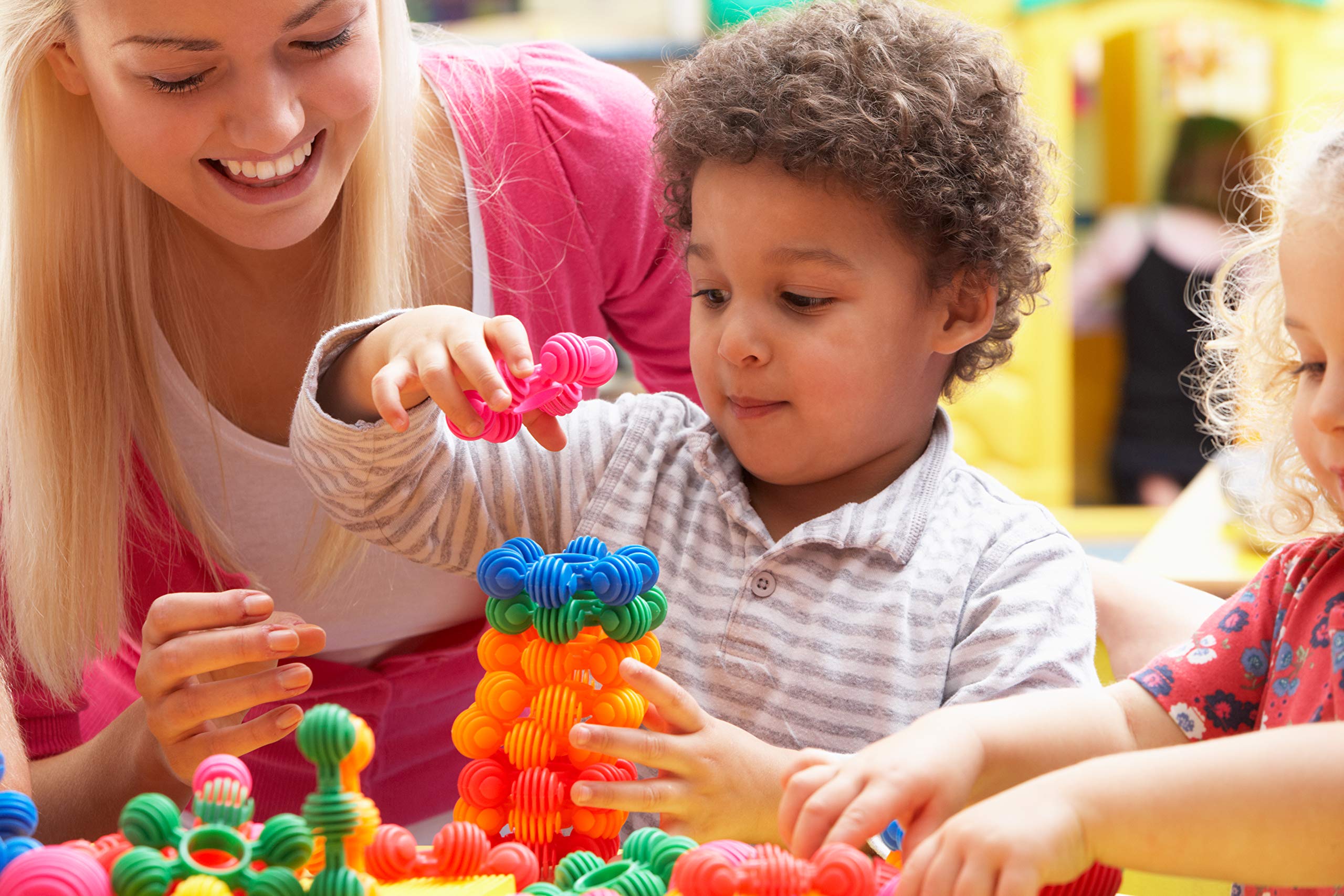 Skoolzy Rainbow Star Flex Building Toys 90 Piece Jumbo Set | STEM Educational Construction Blocks for Kids Ages 4-8 | Creative Tinker Toys for Classroom Bins & Homeschool Learning | Perfect for Preschool STEM Activities & Indoor Playtime