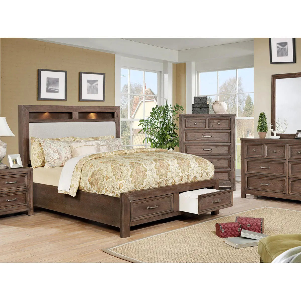 Darcy Queen Bedroom Set with 1700 Thread Count Sheets - Perfect for Master Bedrooms & Guest Rooms