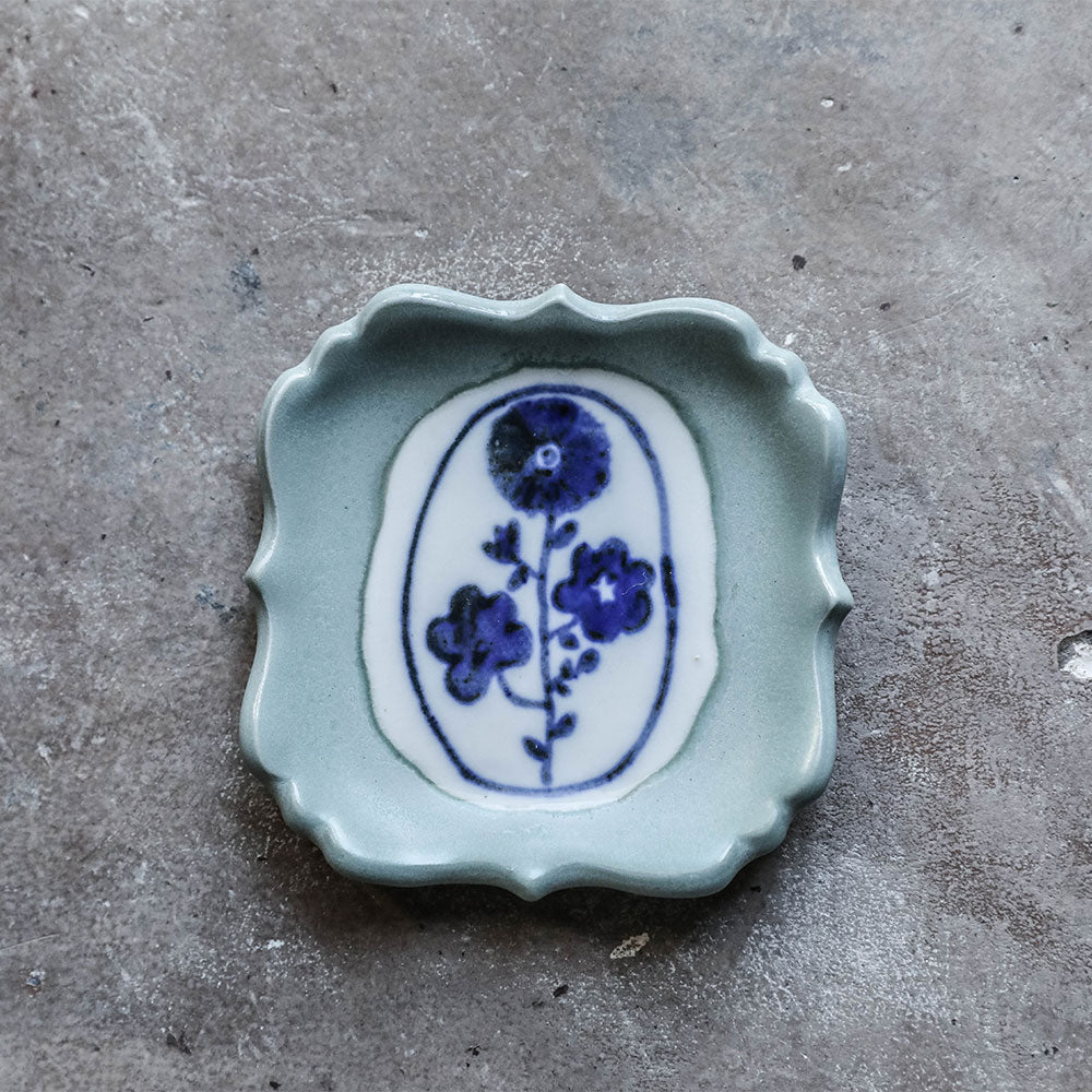 Hand Painted Petite Ceramic Tray - Small Decorative Dish for Jewelry, Keys & Trinkets | Perfect for Home Decor, Vanity Organizer & Gift Giving