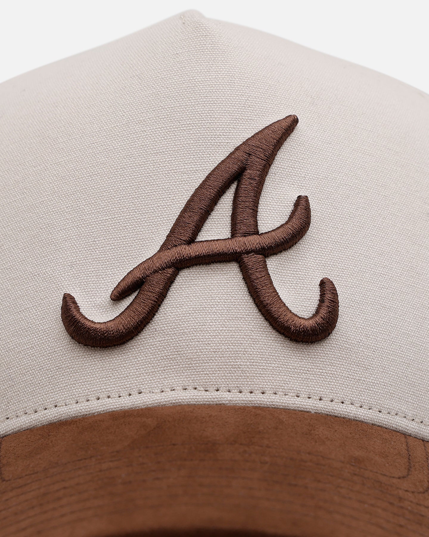 47 Brand Atlanta Braves 'Coconut' Snapback Hat - Adjustable Baseball Cap for Men & Women - Perfect for Sports Games, Casual Outfits and Braves Fans