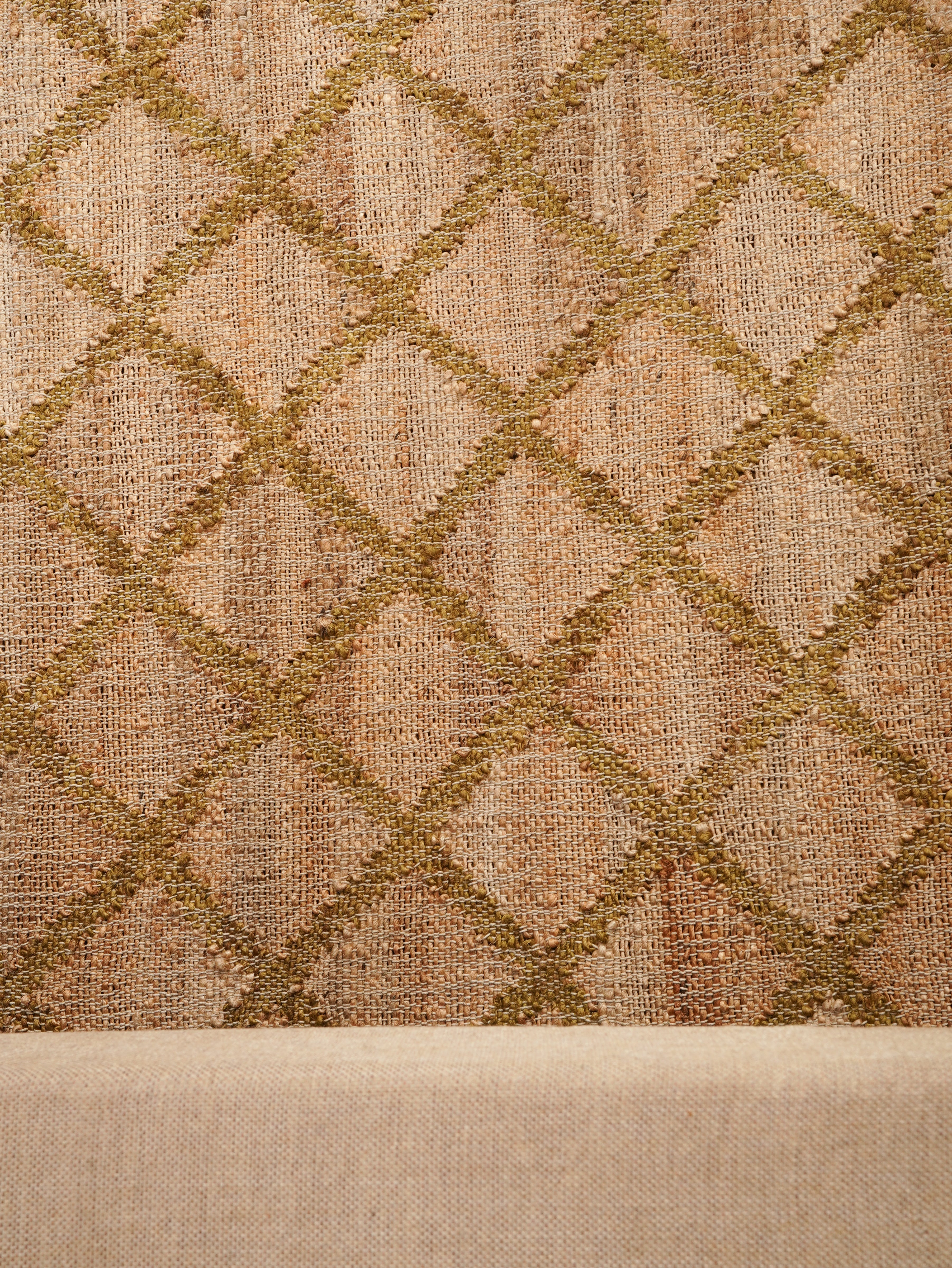 Eco-Friendly Poly Jute Braided Rug - Durable & Stylish Non-Slip Area Rug for Living Room, Bedroom, or Patio Decor