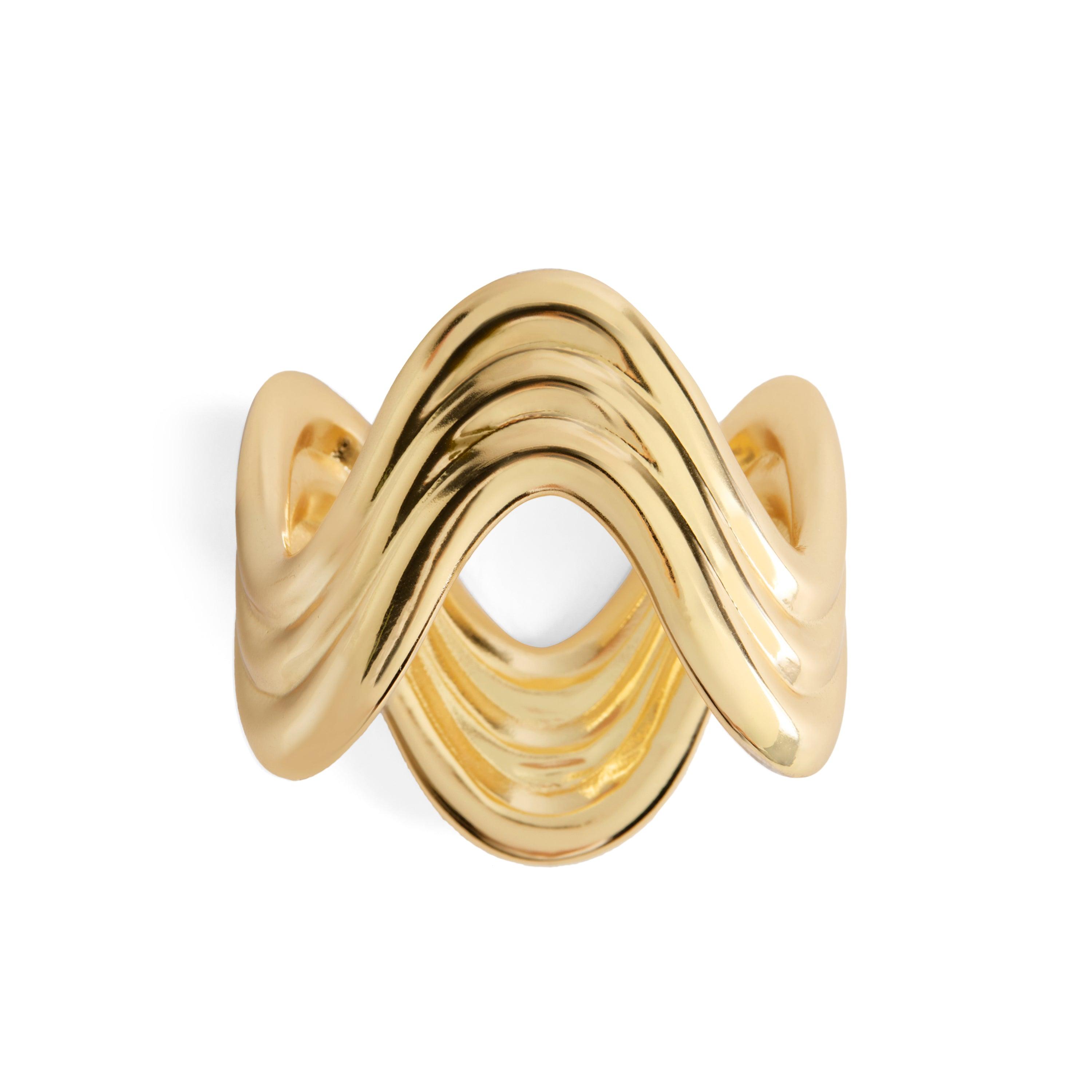 Elegant Gold Ripple Napkin Rings Set of 4 - Premium Tableware for Wedding, Dinner Party & Holiday Decor