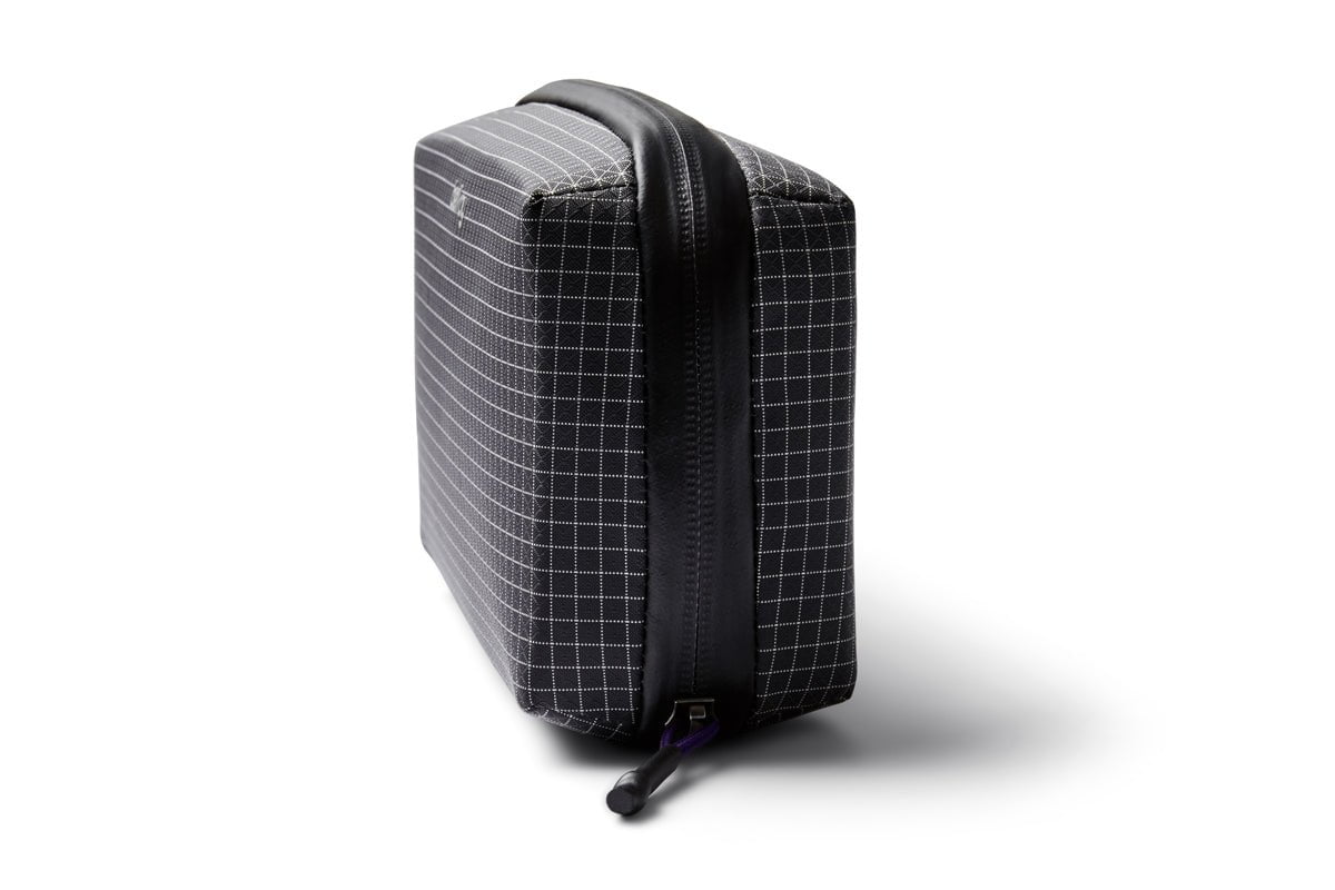 Bellroy Tech Kit - Premium Travel Organizer for Cables, Chargers & Accessories | Perfect for Business Trips, Commuting & Daily Use