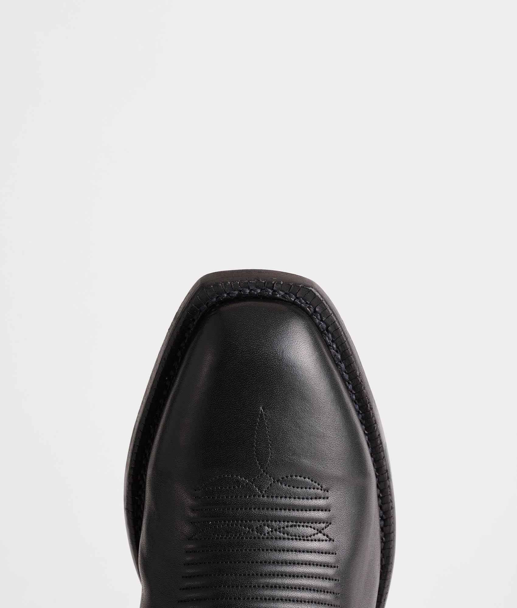 Devin Black - Premium Quality Apparel for Men & Women | Stylish & Comfortable Fashion for Everyday Wear, Work & Casual Outings