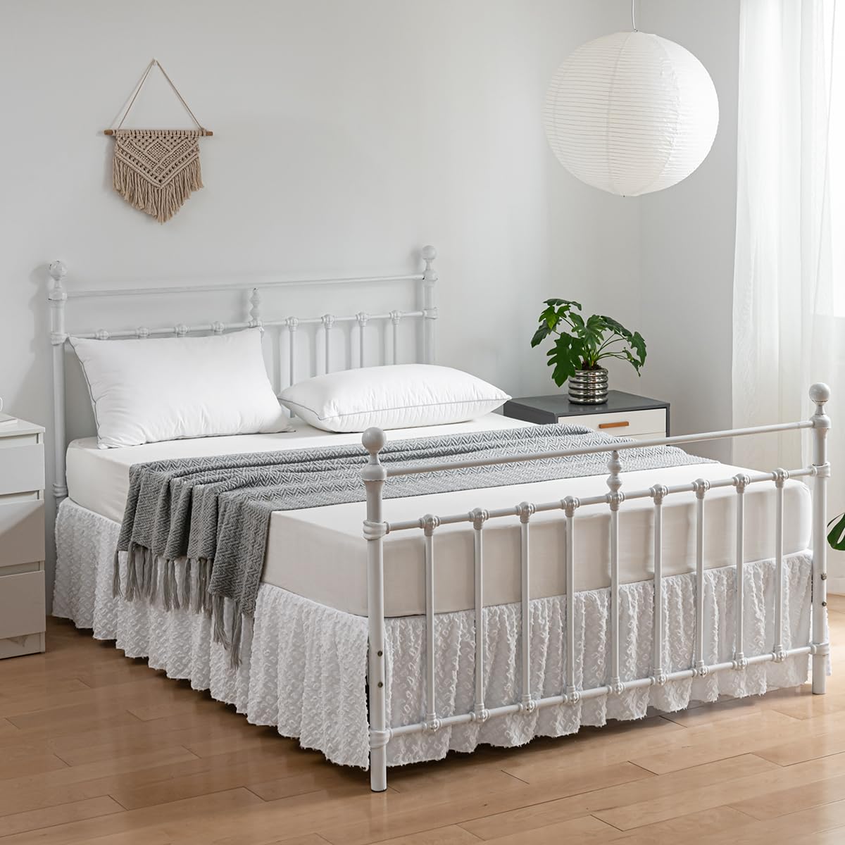Tufted Full Size Bed Skirt with Ruffled Design & Split Corners - 16 Inch Drop Dust Ruffle Platform Bed Skirt in White | Perfect for Guest Rooms, Master Bedrooms & Luxury Hotel Decor