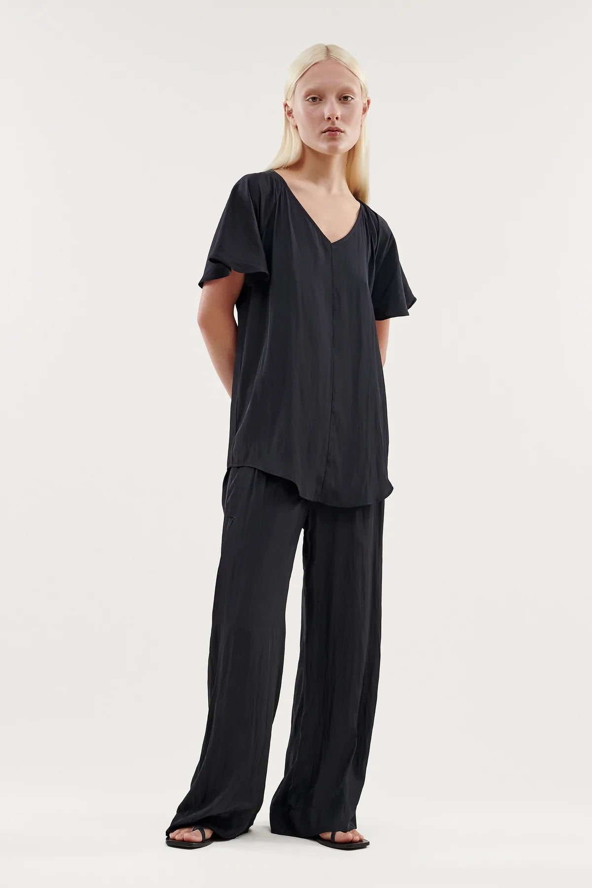 Empati Tee - Soft Cotton T-Shirt for Men & Women in Coal Black | Casual Wear, Street Style & Everyday Comfort