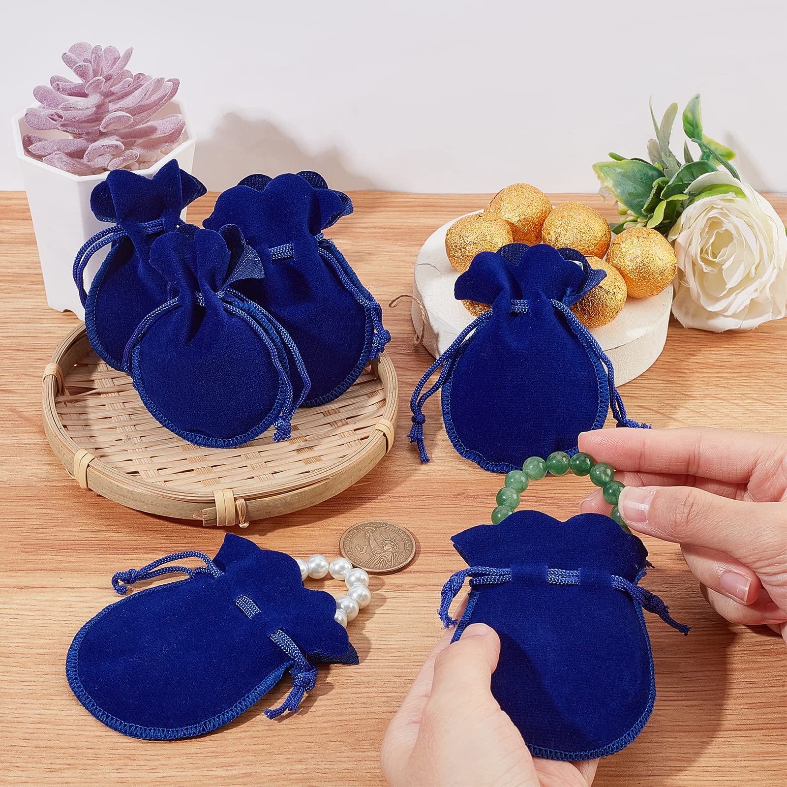 100 PCS Velvet Drawstring Bags 3.74×2.95 Inch - Medium Blue Jewelry Pouches for Gift Packaging, Wedding Favors, Christmas Party Supplies & Birthday Gifts - Perfect for Jewelry Storage, Party Favors, Bridesmaid Gifts & Small Item Organization