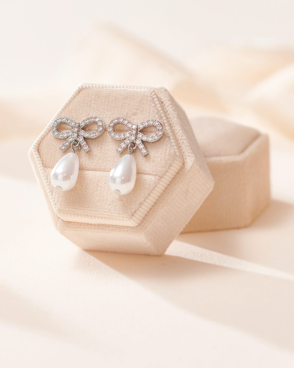 Elegant Pearl Bow Earrings for Women - Dainty & Stylish Jewelry Gift for Brides, Prom, Party & Everyday Wear