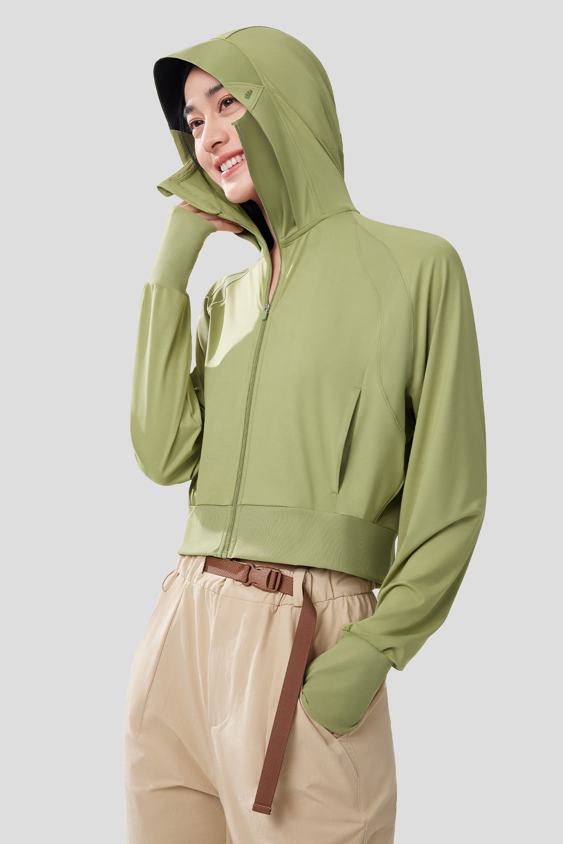 Icesharp Women's UPF50+ Sun Protection Jacket - Lightweight UV Blocking Windbreaker for Outdoor Hiking, Beach & Summer Activities