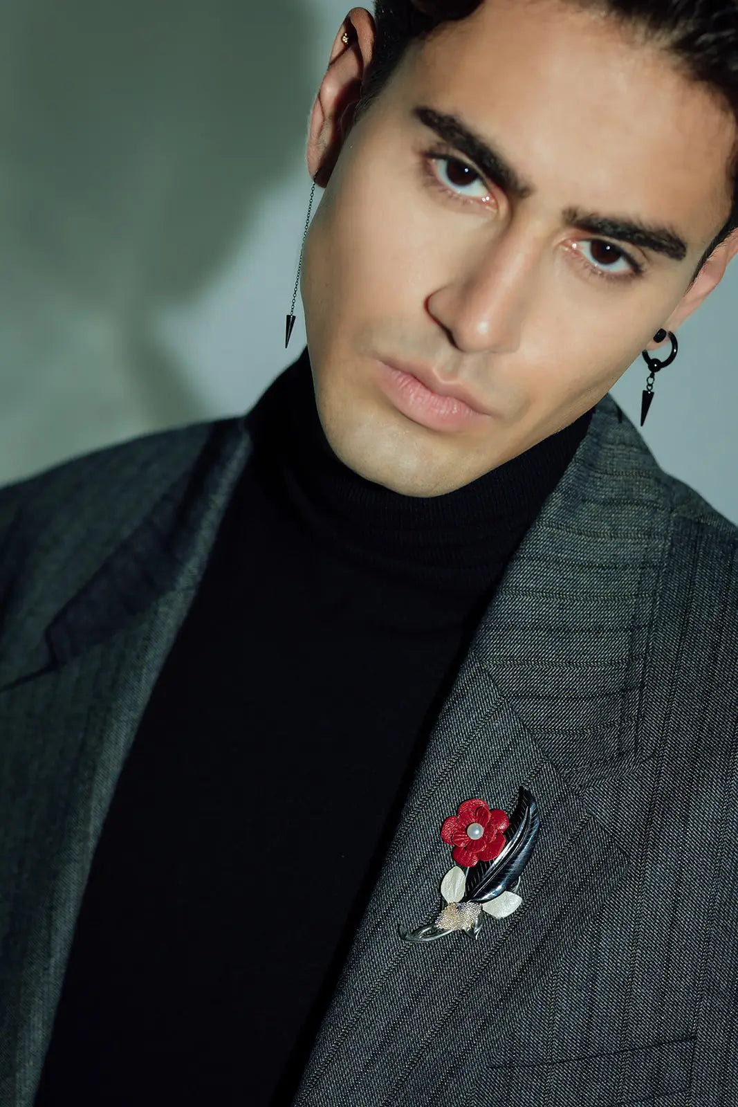 Benedict Lapel Pin - Elegant & Stylish Lapel Accessory for Men & Women - Perfect for Suits, Blazers, Weddings & Formal Events