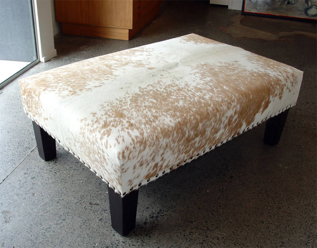 Premium Cowhide Ottoman with Sturdy Wood Legs & Decorative Studs - 120x100x40cm - Luxurious Living Room Footrest, Bedroom Seating & Home Decor Accent