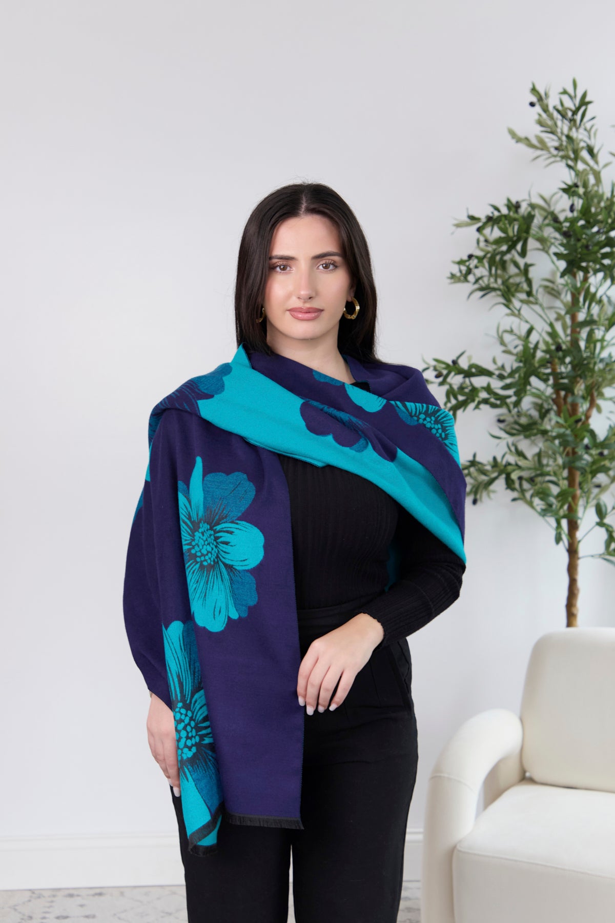 Elegant Fresh Floral Reversible Scarf for Women - Lightweight Fashion Accessory for Spring & Summer Outfits, Office Wear, and Special Occasions