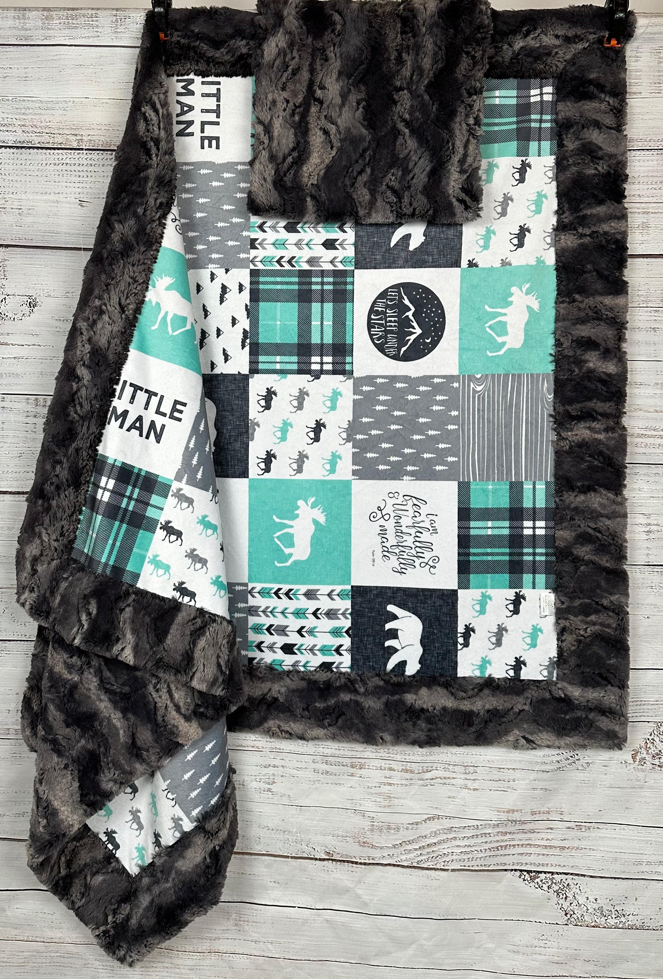 Kids' 40x60 Inch Minky Blanket - Soft Patchwork Star Design with Pillowcase for Cozy Sleep | Perfect for Bedtime, Nursery, and Travel