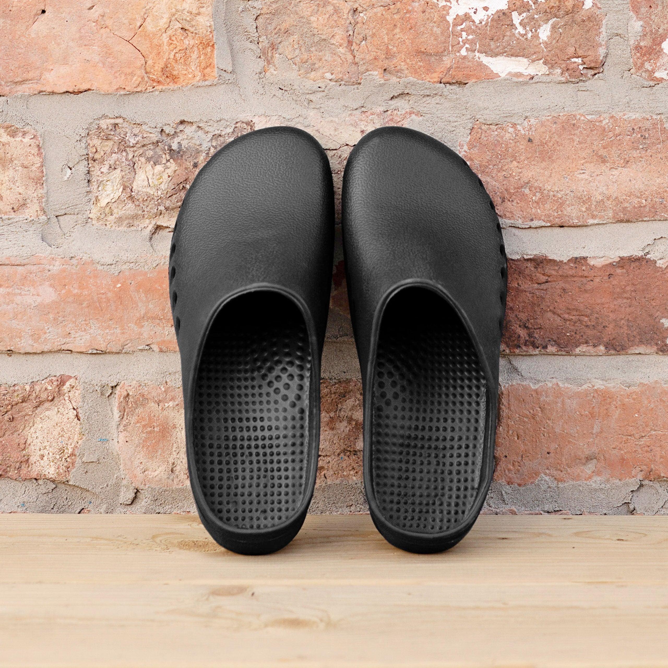 Women's Dovenby Ventilated Clogs - Comfortable Slip-On Shoes for Nurses, Gardeners & Home Use - Breathable & Lightweight Clogs for All-Day Wear