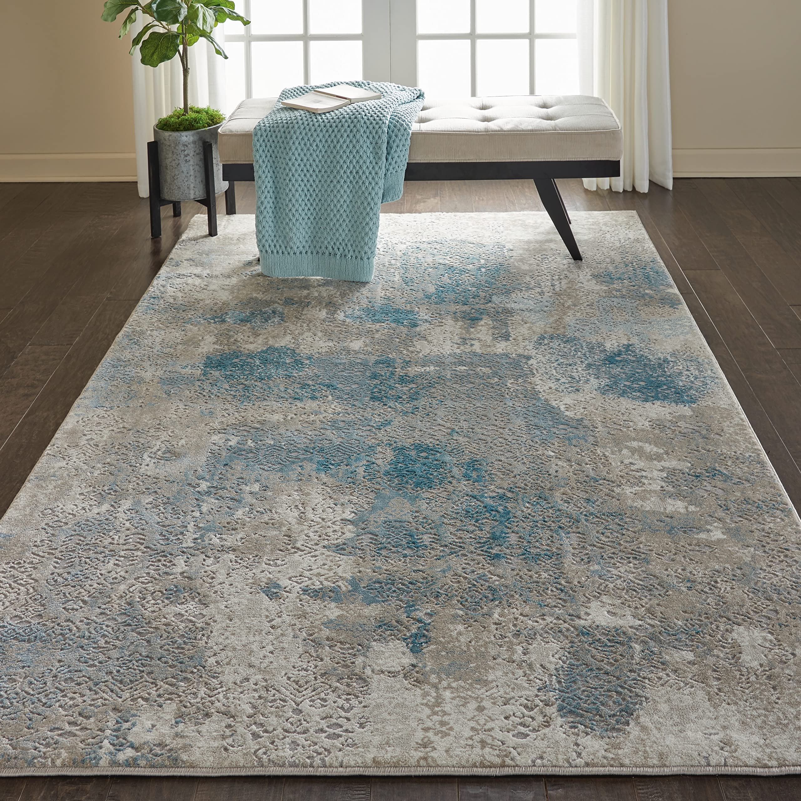 Nourison Karma Persian Ivory/Light Blue 5'3
