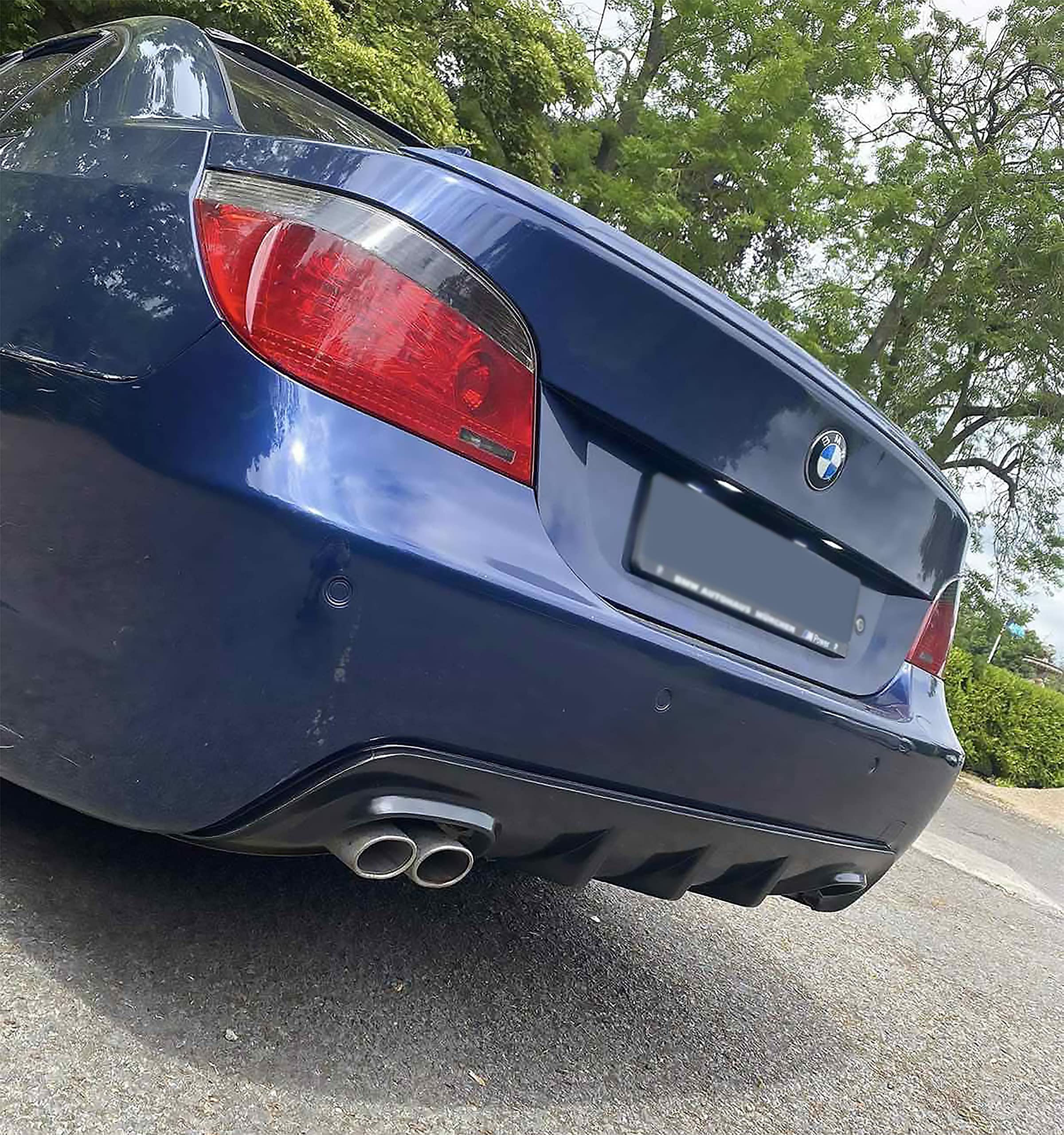 Lasscar Rear Bumper Diffuser Splitter Lip with Two Whips - Unique Design for BMW E60 M-Tech/M-Sport/M-Packet | Enhances Aerodynamics & Sporty Look | Perfect for Car Enthusiasts & Performance Upgrades