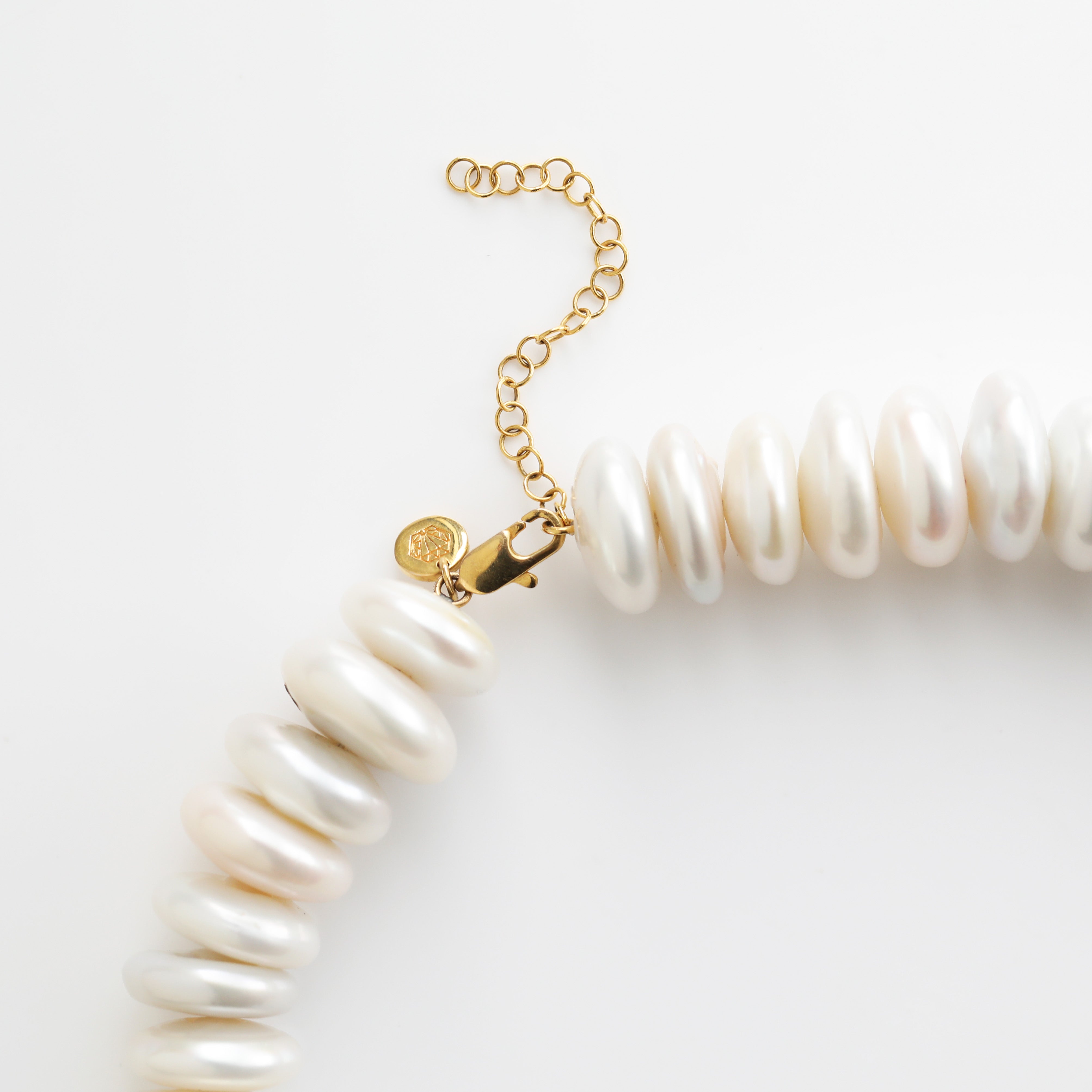 Exquisite Limited Edition Pearl Necklace for Women - Elegant & Timeless Jewelry Gift for Weddings, Anniversaries & Special Occasions