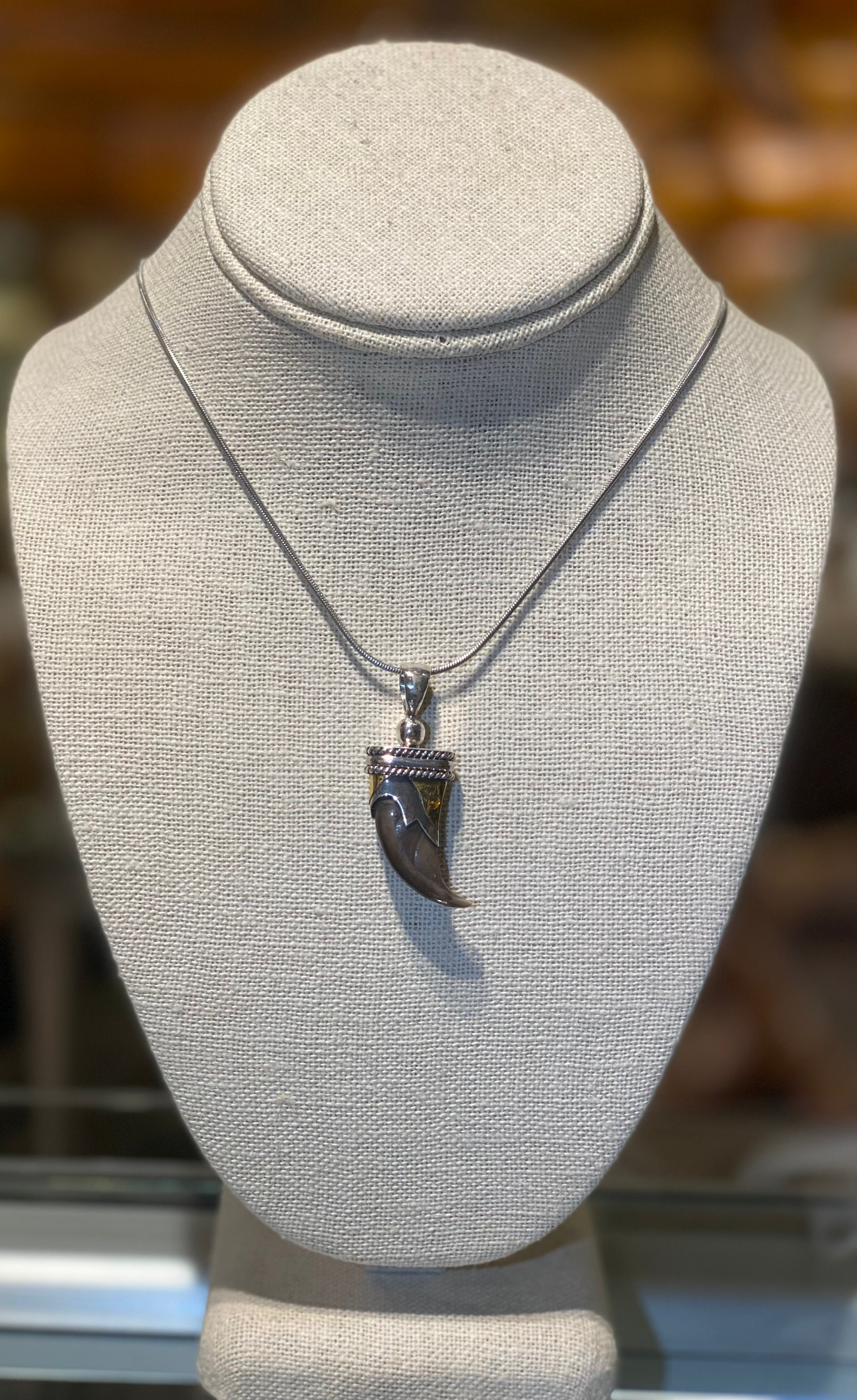 Bear Claw Pendant Necklace - Small Silver Wolf Tooth Charm Jewelry for Men & Women - Perfect for Outdoor Adventures, Camping, and Nature Lovers