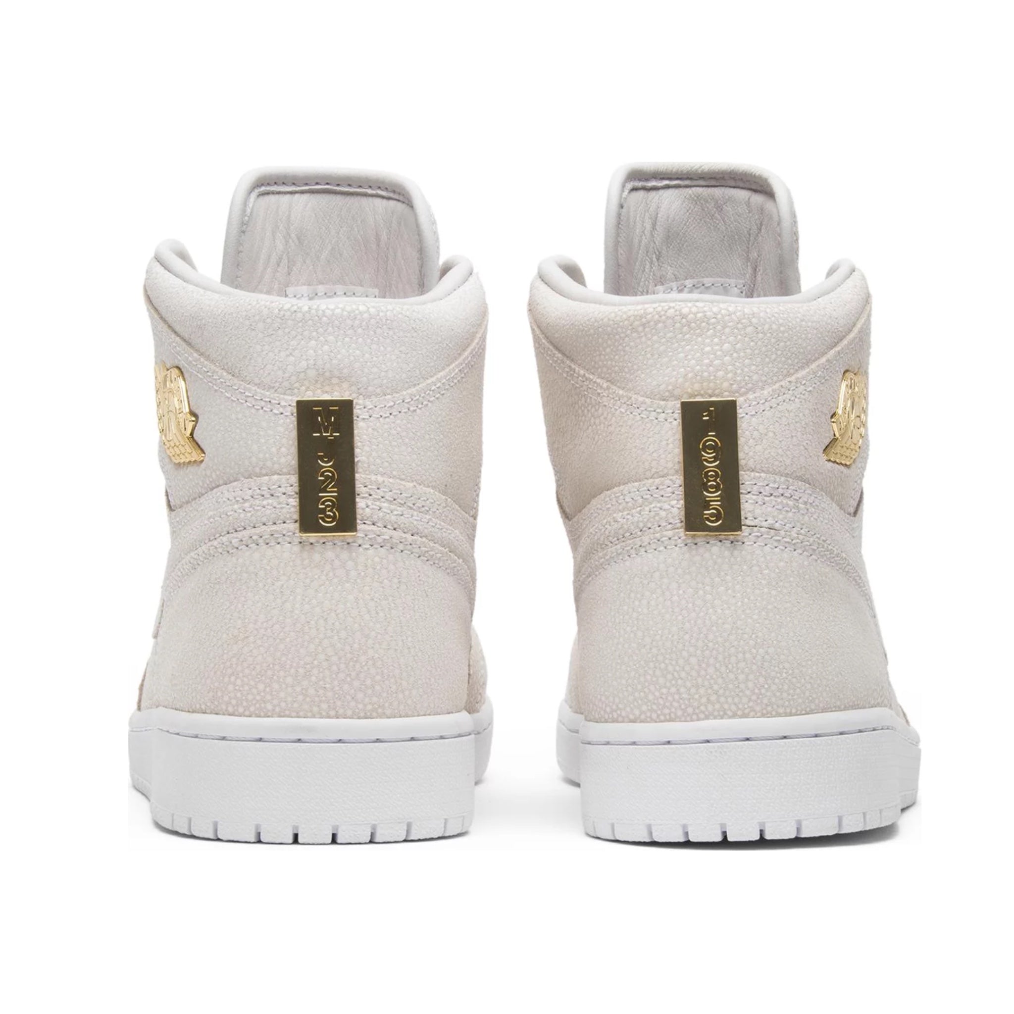 Air Jordan 1 Retro High OG Sneakers - White & Metallic Gold Basketball Shoes for Men | Premium Leather Court Shoes for Streetwear & Casual Outfits | Perfect for Basketball Games, Sneaker Collecting & Urban Fashion