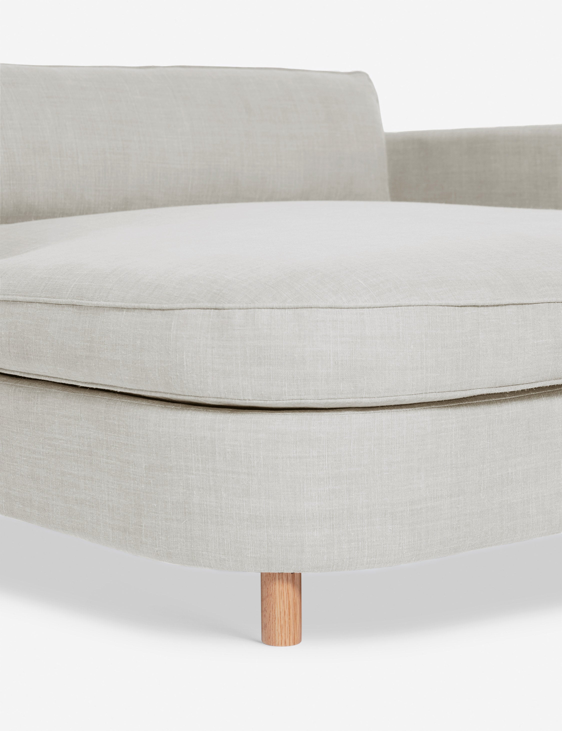Belmont Media Lounger by Ginny Macdonald - Modern Accent Chair for Living Room, Home Theater & Office - Comfortable Lounge Chair with Stylish Design