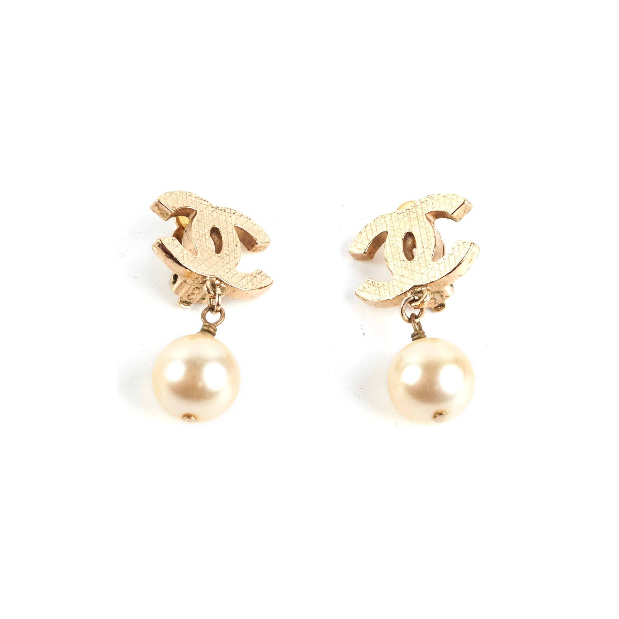 Chanel CC Logo Pearl Drop Earrings - Fashion Costume Jewelry for Women | Elegant Party & Evening Wear Accessories
