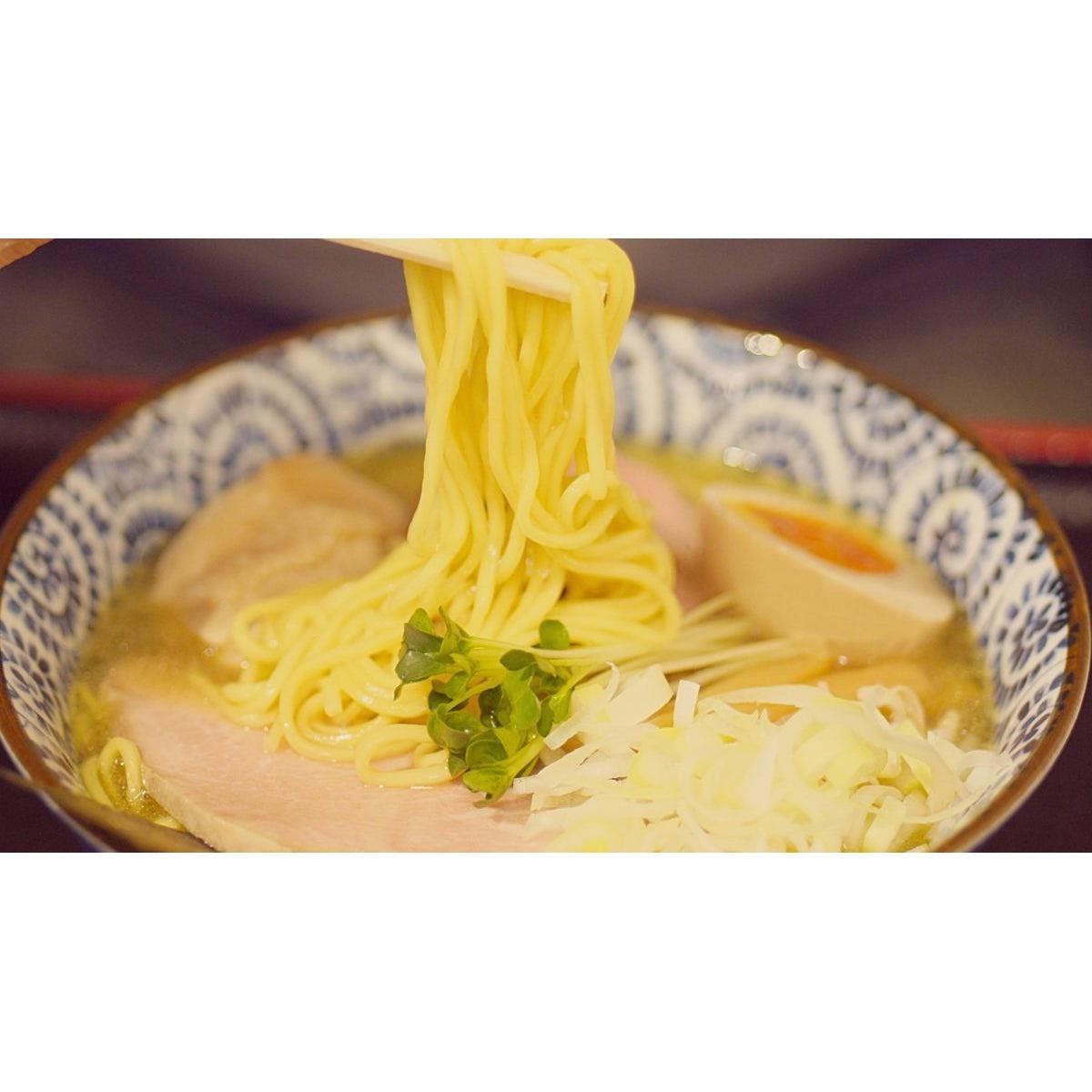 Nissin Ramen Yasan Hakodate Shio Ramen Instant Noodles 5 Servings - Authentic Japanese Salt Flavor Ramen for Quick Meals & Snacks - Perfect for Office Lunch, Late Night Snacks & College Dorm Life