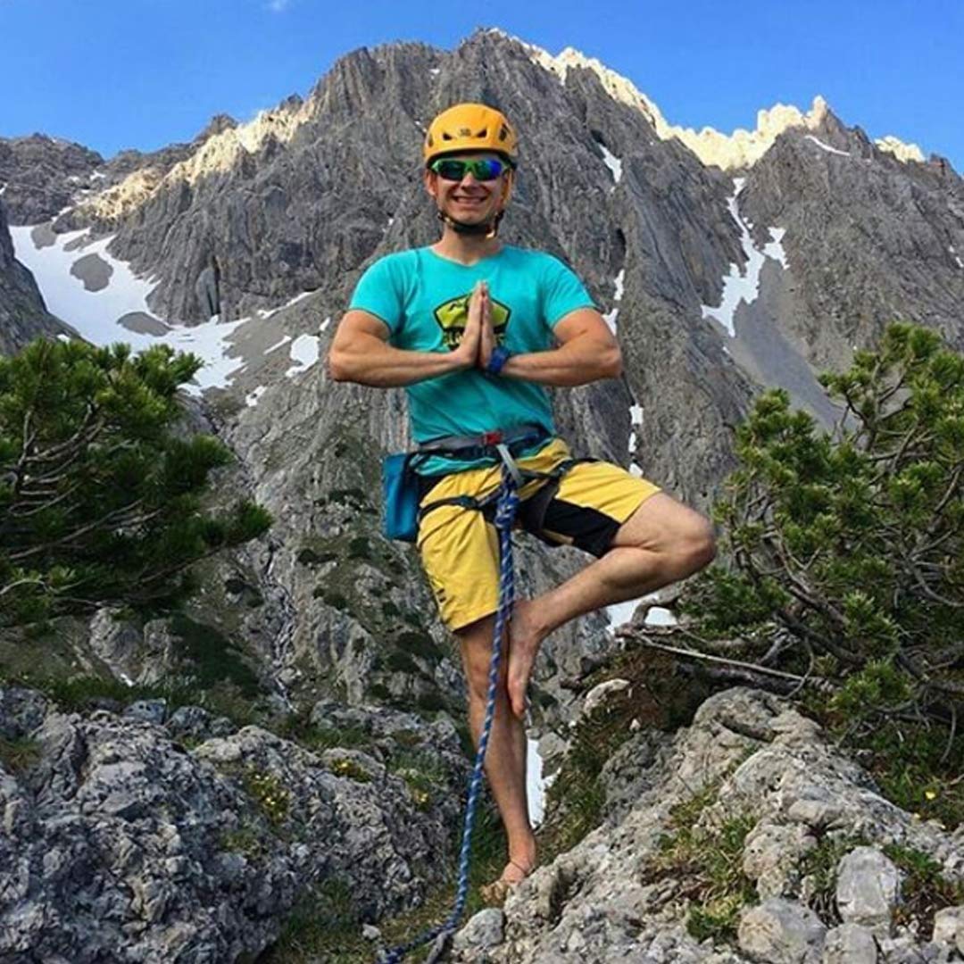 Ucraft Men's Bouldering Pants & Climbing Shorts Bundle - Stretchable Outdoor Rock Climbing Gear for Gym & Mountain Adventures