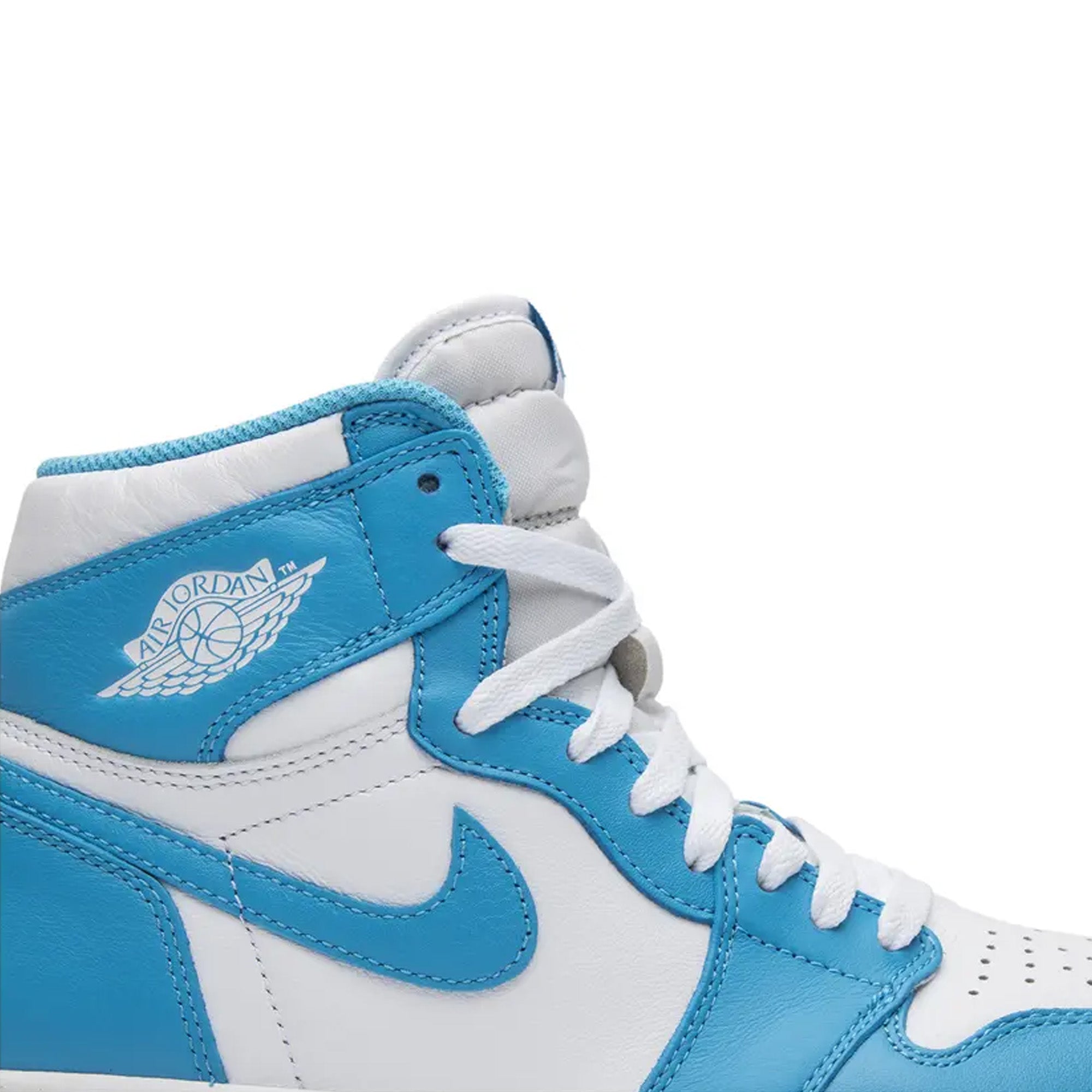 Air Jordan 1 Retro High OG 'UNC' Sneakers - 2015 Release - Classic Blue & White Basketball Shoes for Men | Perfect for Streetwear, Sneaker Collecting & Casual Wear